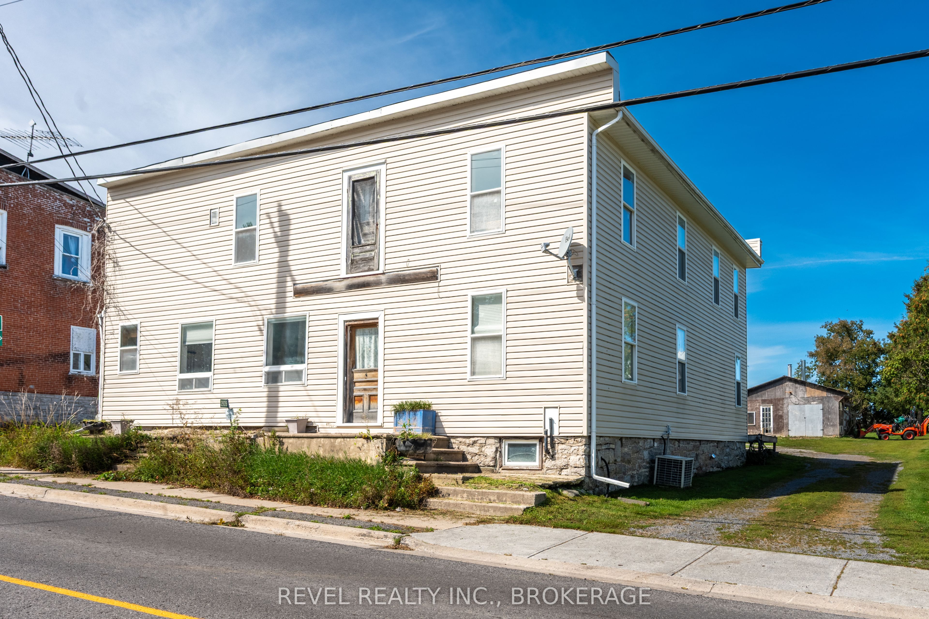 2939 County Rd 14 Road E Property Photo 1