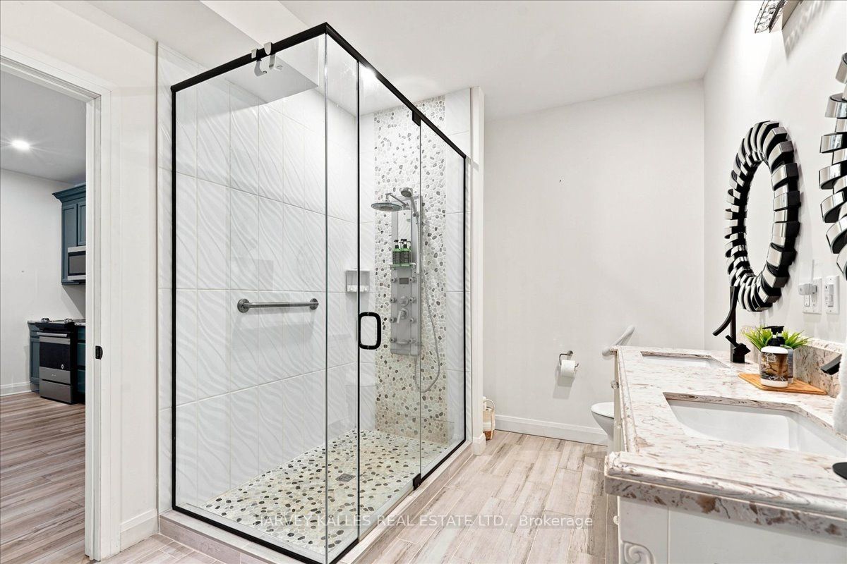 2755 Rapids Road Property Photo 32