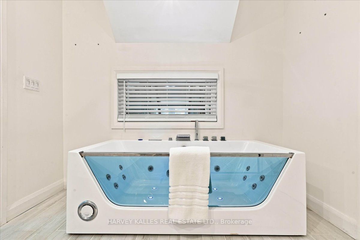 2755 Rapids Road Property Photo 34