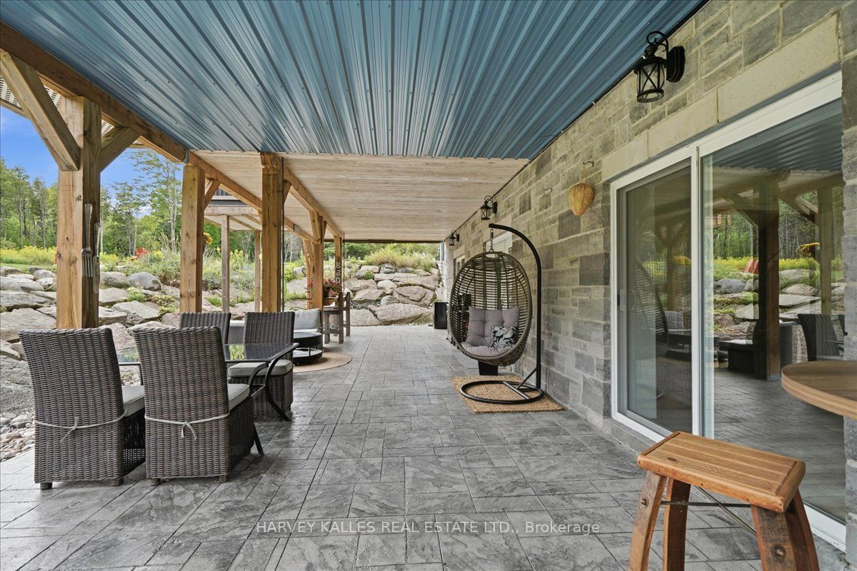 2755 Rapids Road Property Photo 38