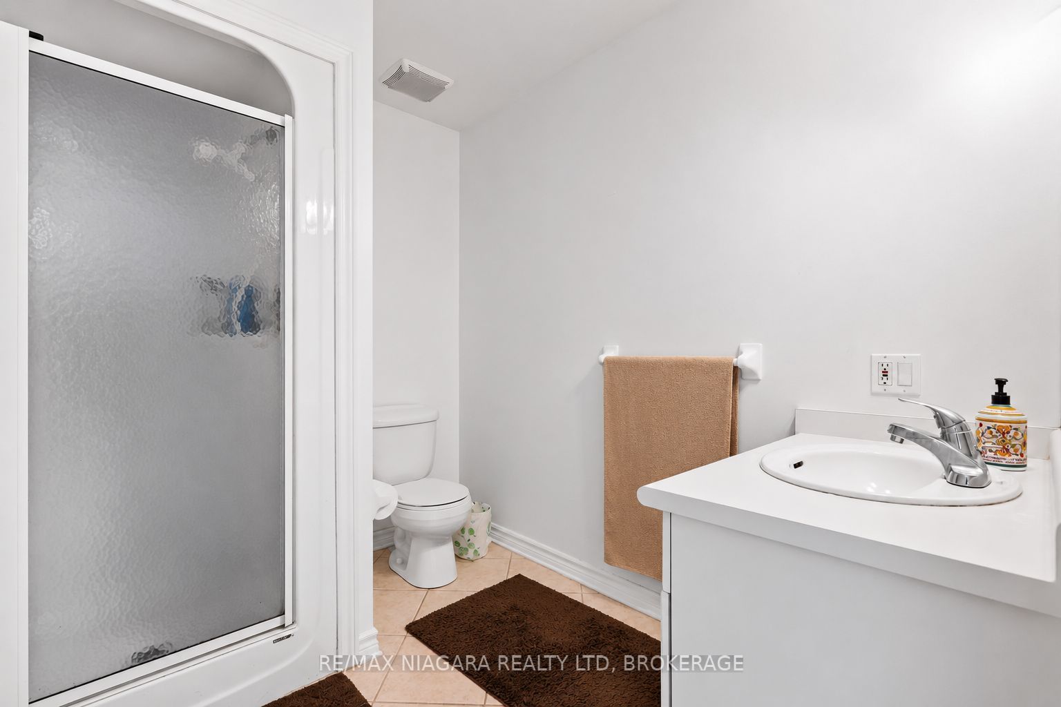 1448 Niagara Stone Road 17 Property Photo 15