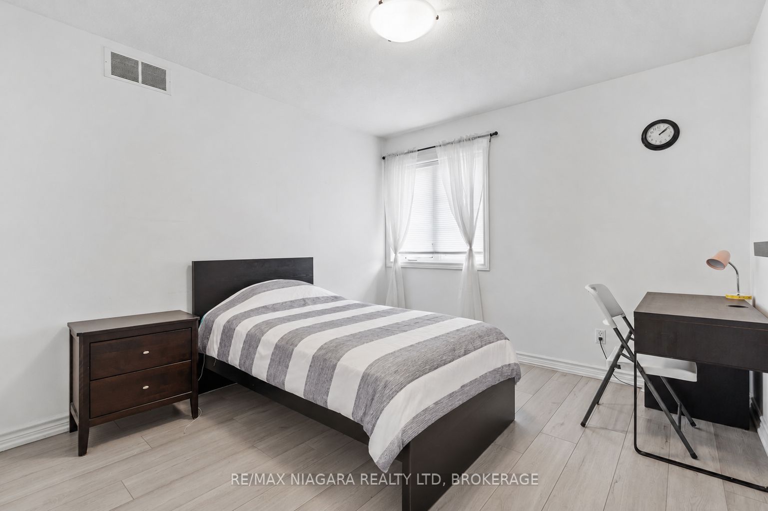 1448 Niagara Stone Road 17 Property Photo 16