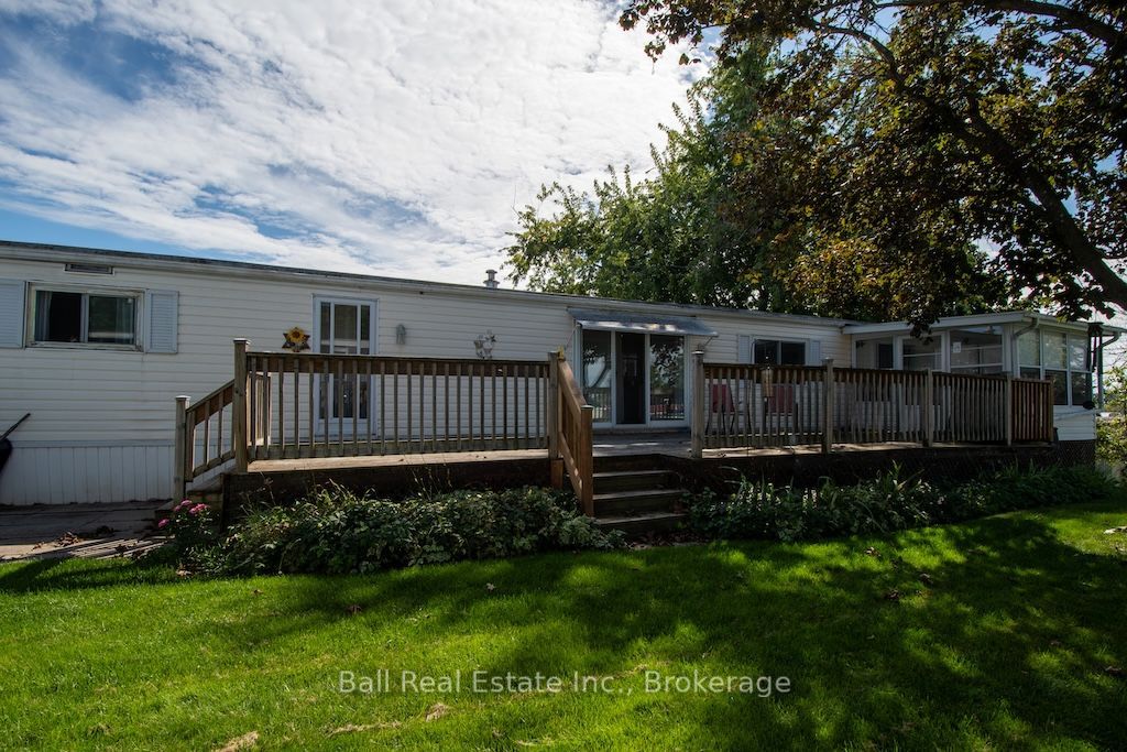 6 Bayview Drive Property Photo 1