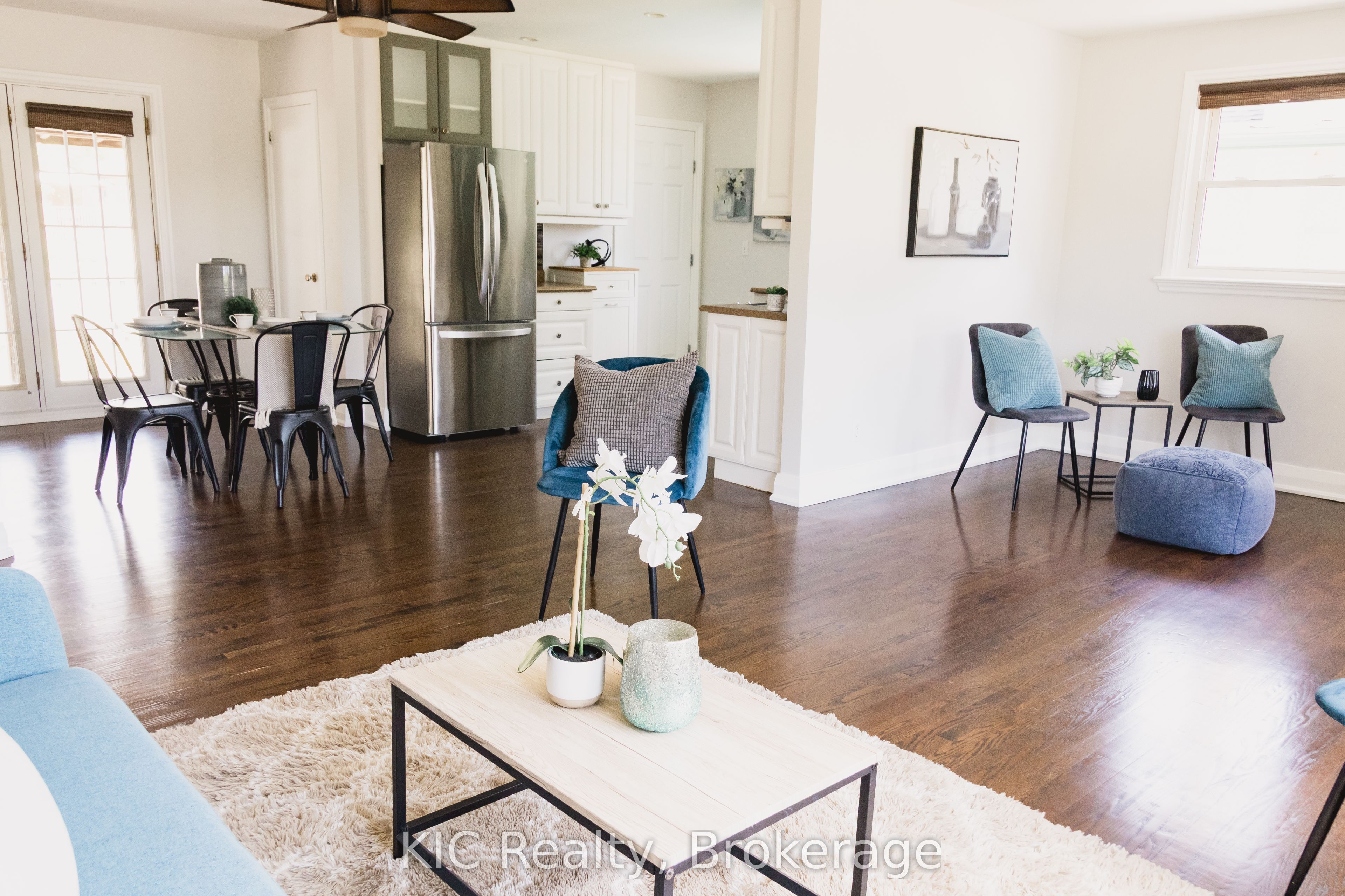 572 Shirley Street Property Photo 15