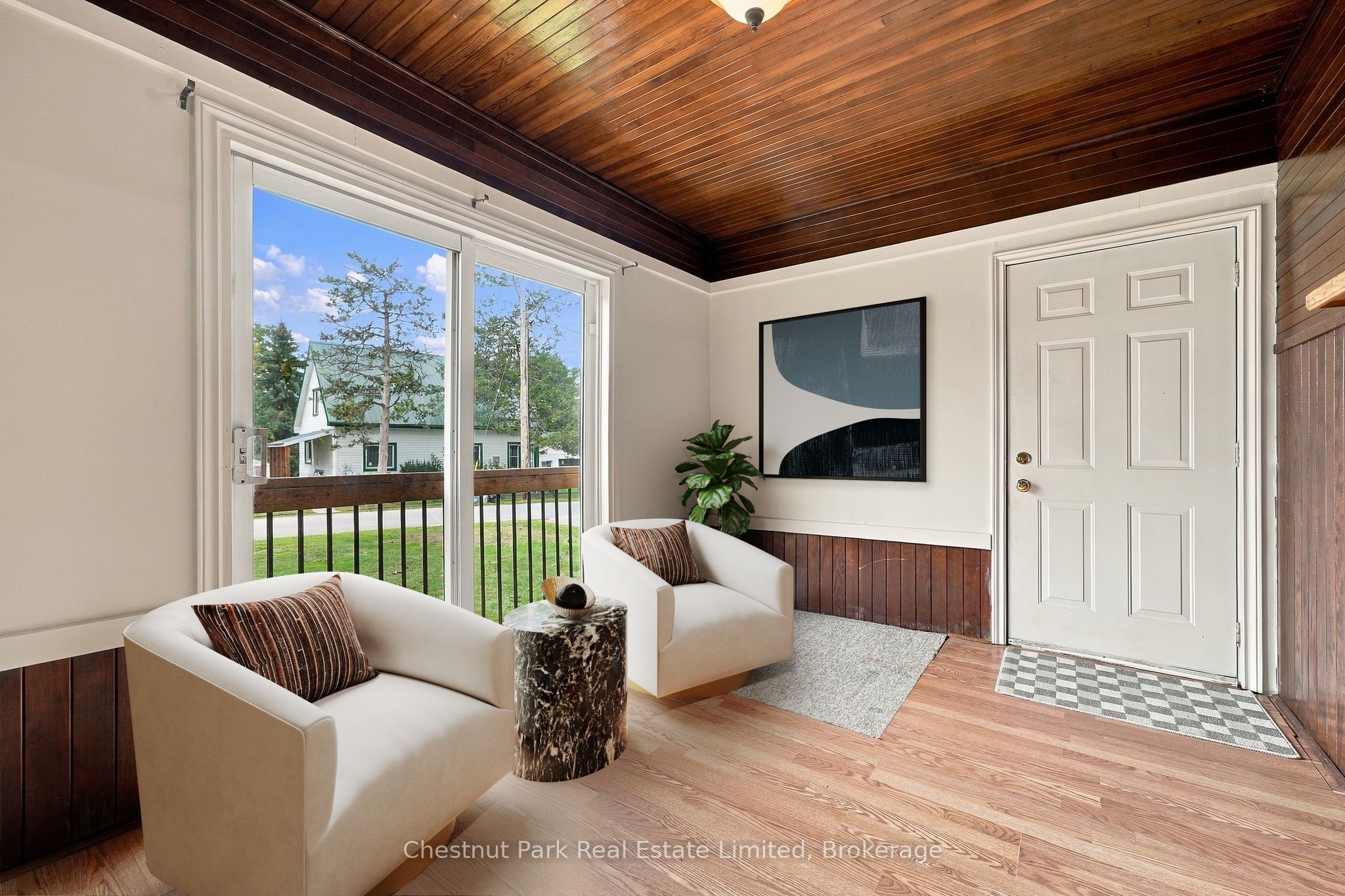 10 Northport Street Property Photo 5