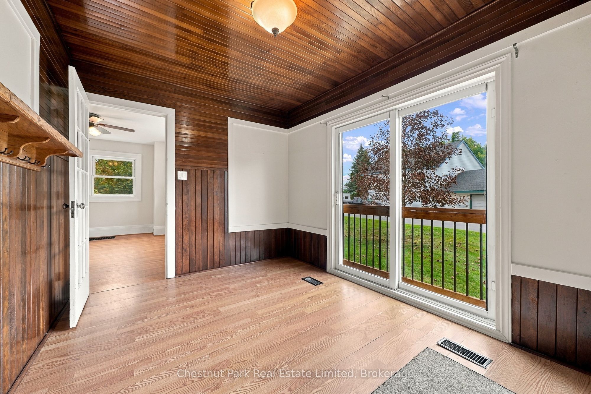 10 Northport Street Property Photo 6
