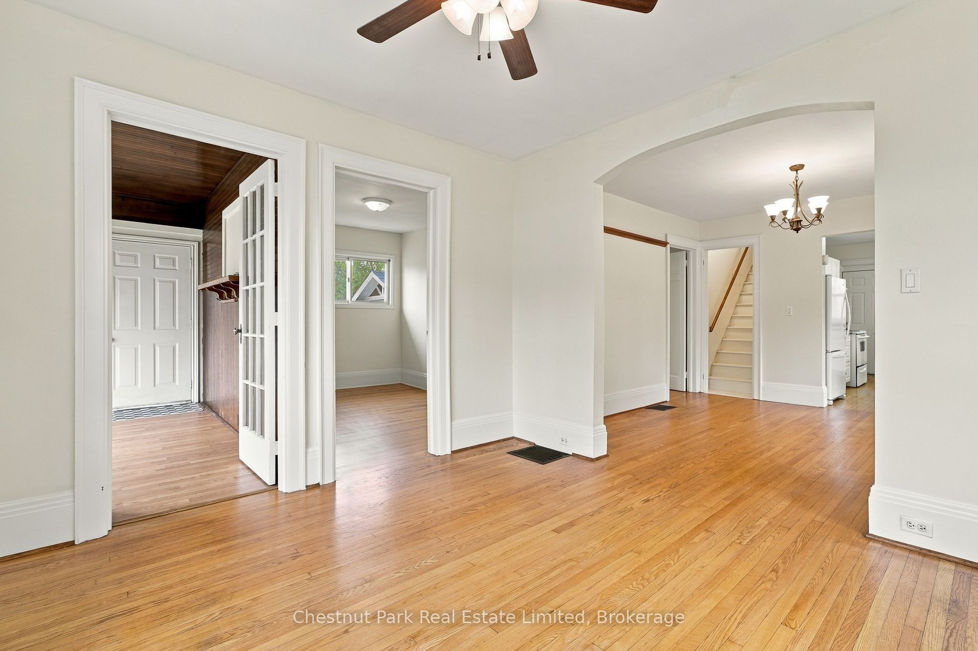 10 Northport Street Property Photo 9