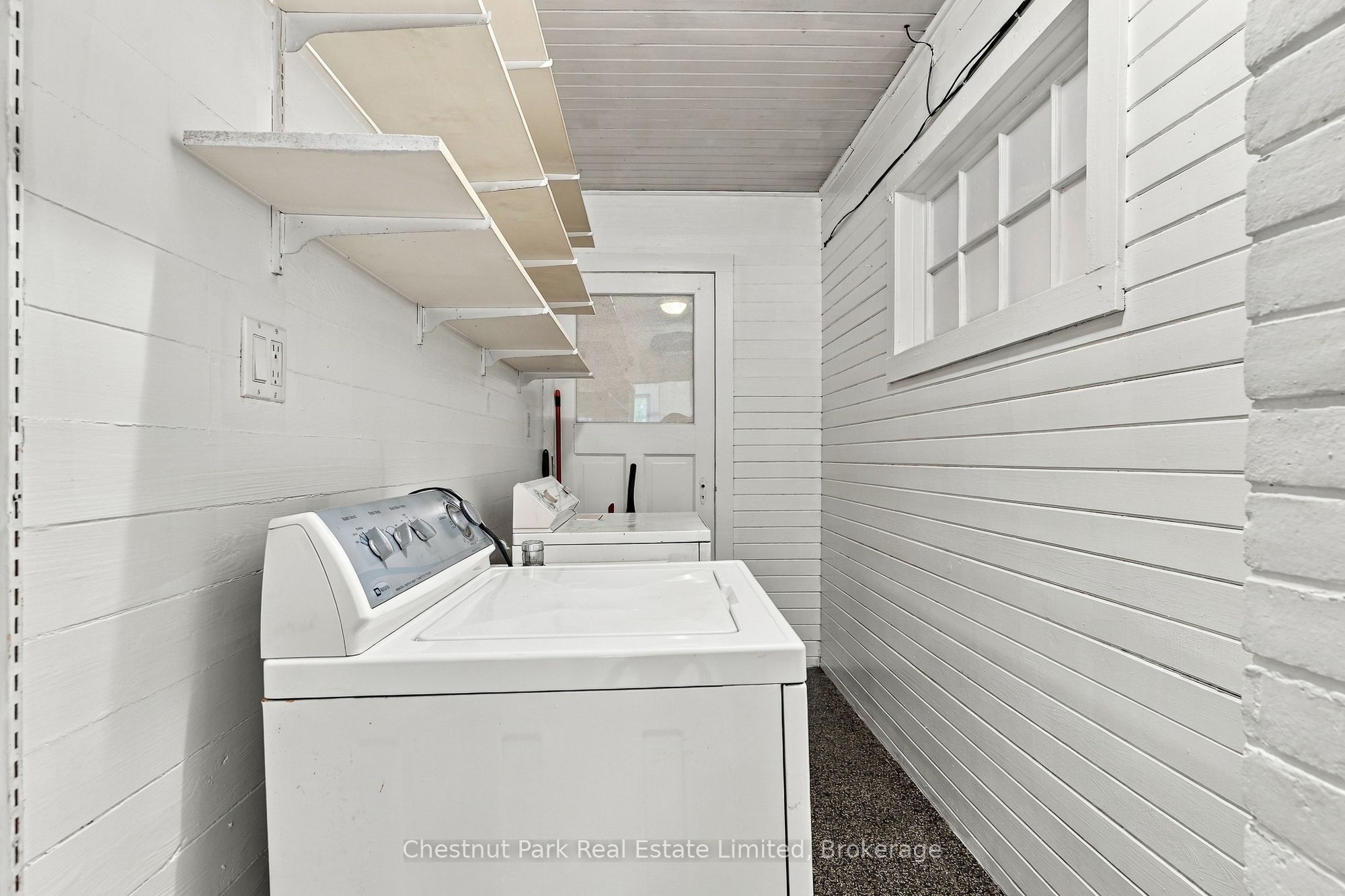 10 Northport Street Property Photo 26