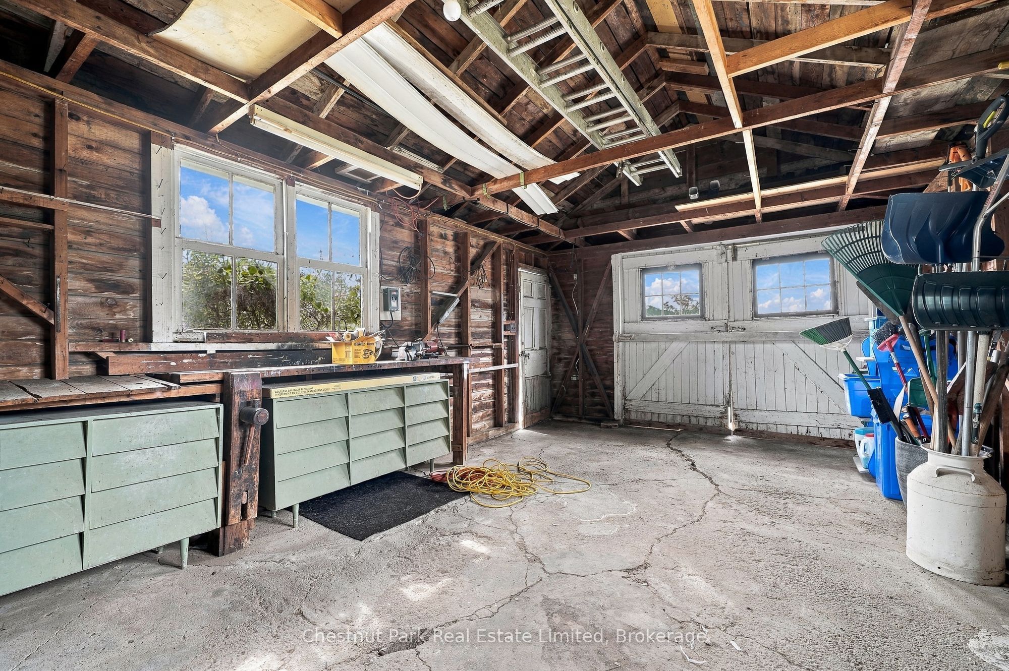 10 Northport Street Property Photo 33