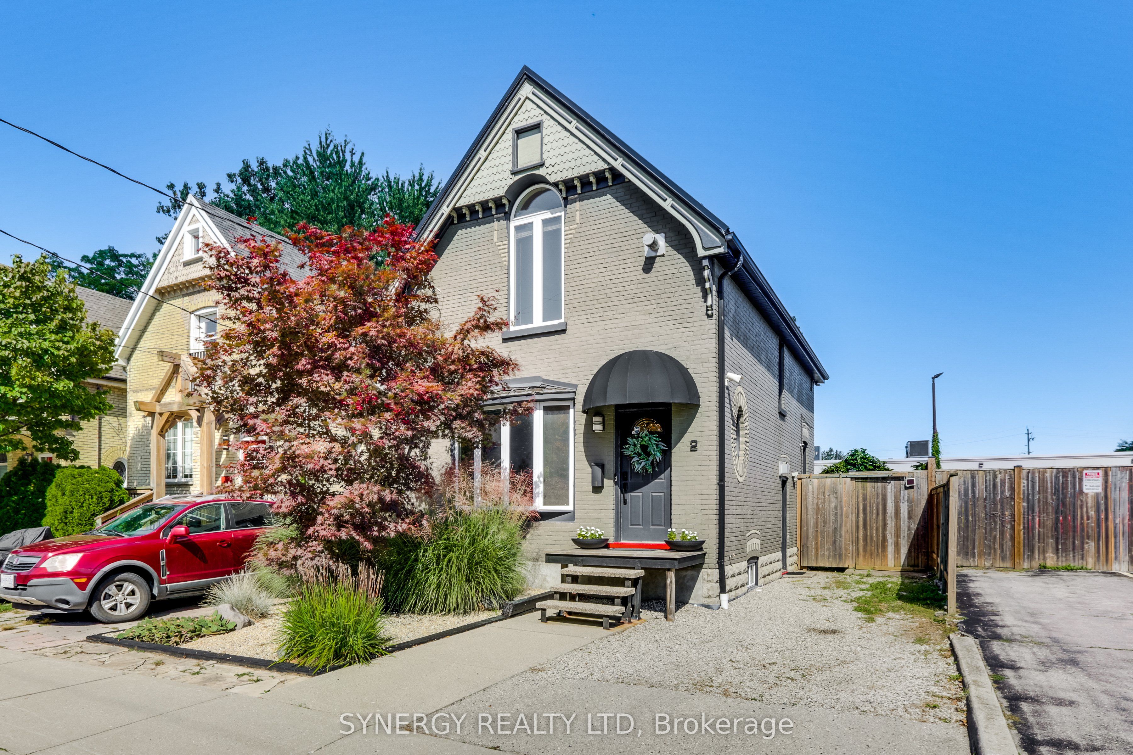 2 Erie Avenue Property Photo 1