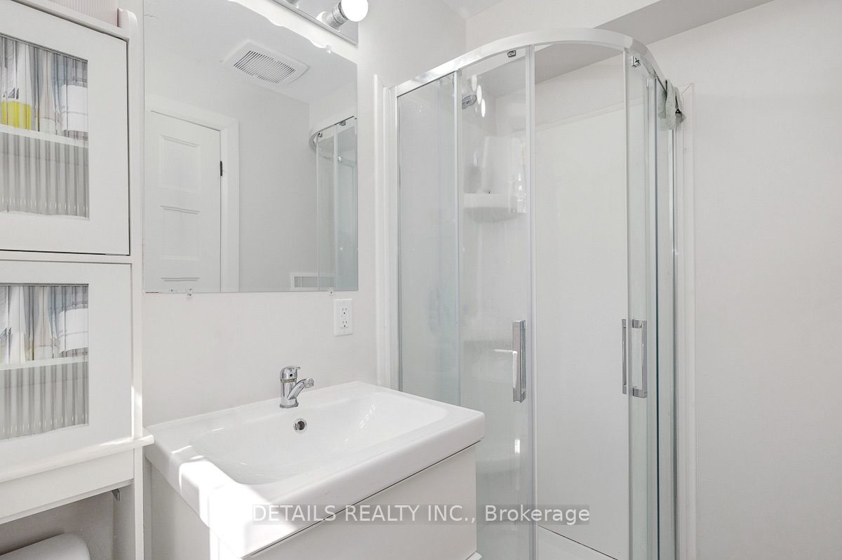 2565 Page Road Property Photo 16