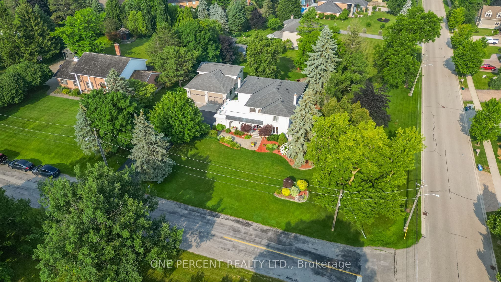 15 Marquette Drive Property Photo 4