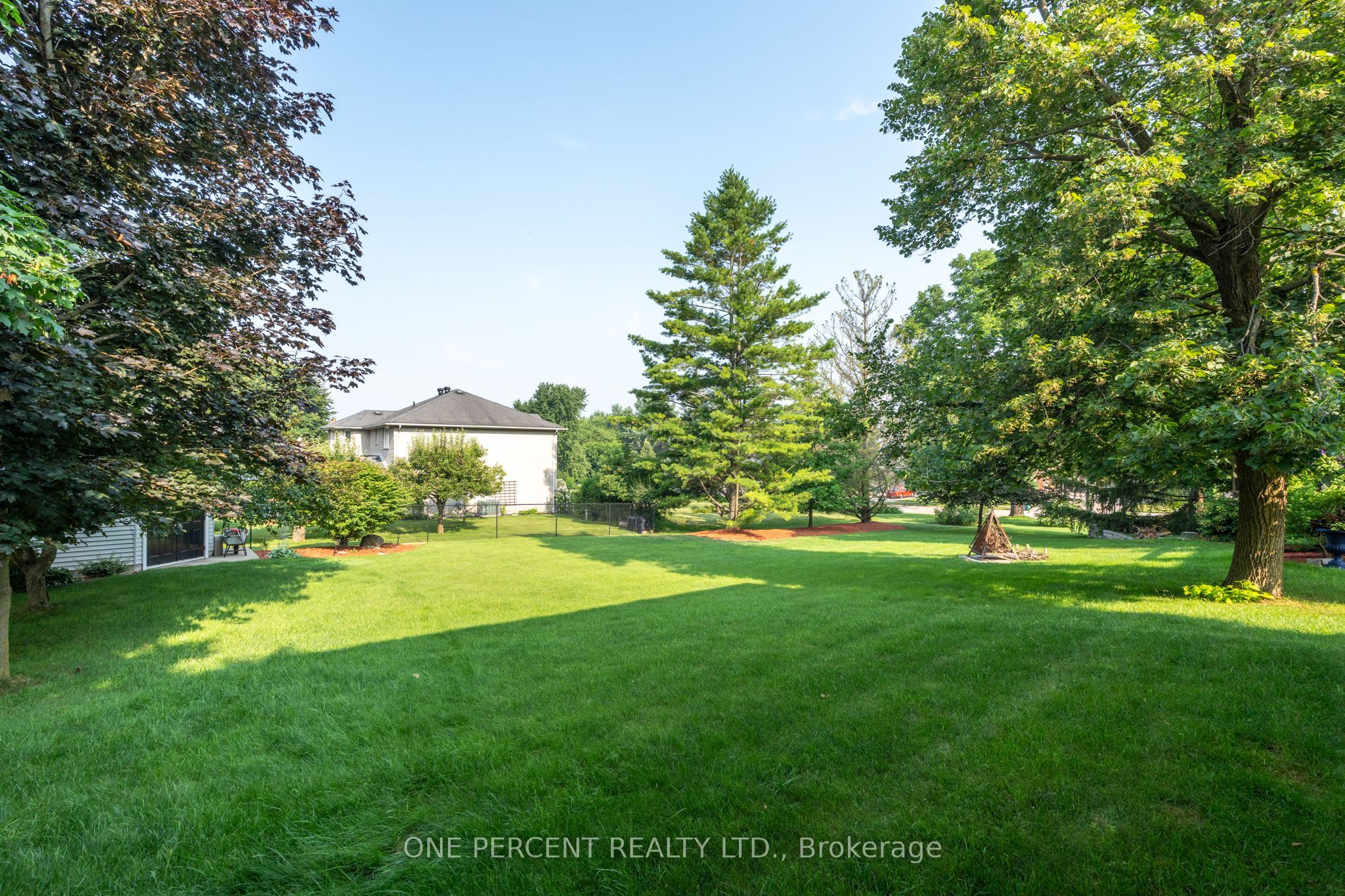 15 Marquette Drive Property Photo 12