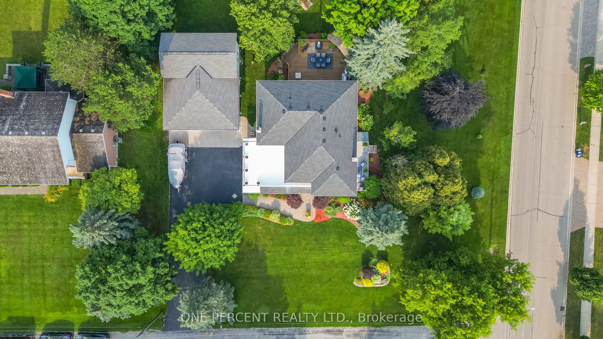 15 Marquette Drive Property Photo 13