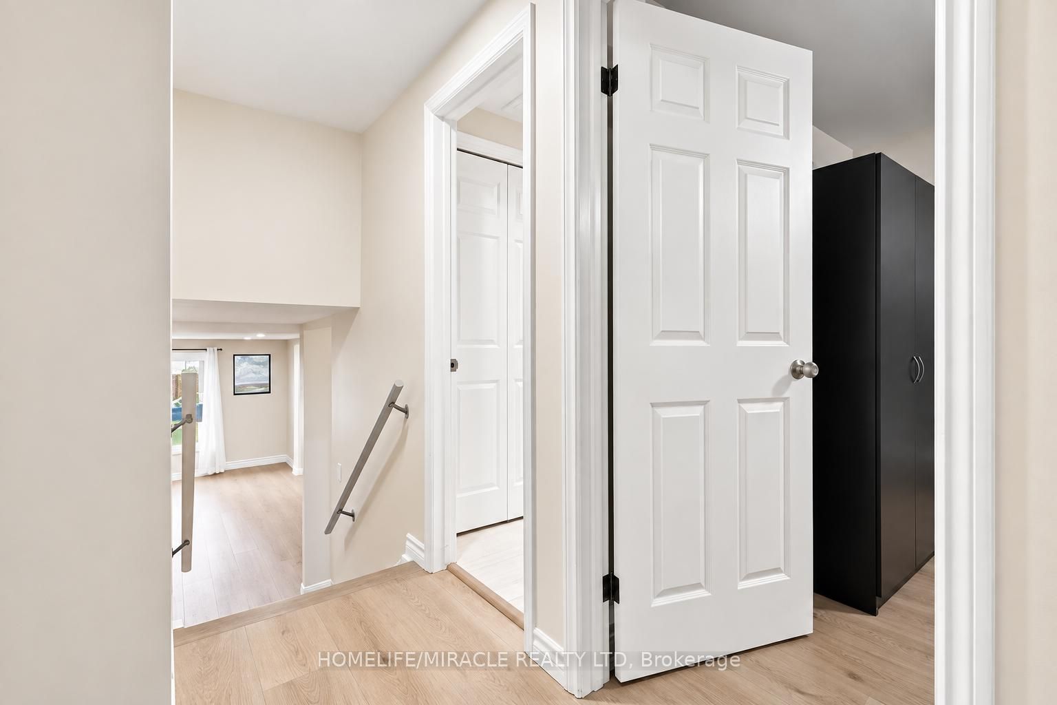365 Blue Forest Drive Property Photo 18