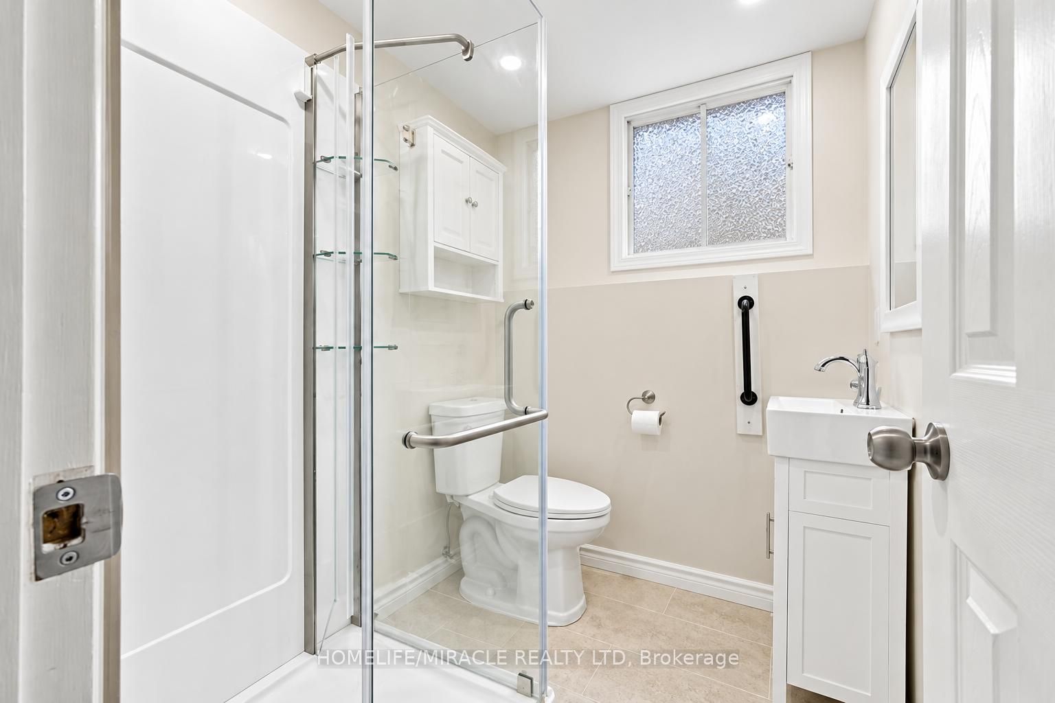 365 Blue Forest Drive Property Photo 21