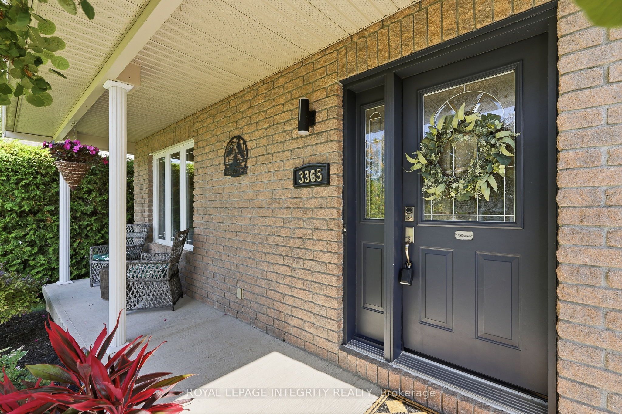 3365 Elie Crescent Property Photo 4
