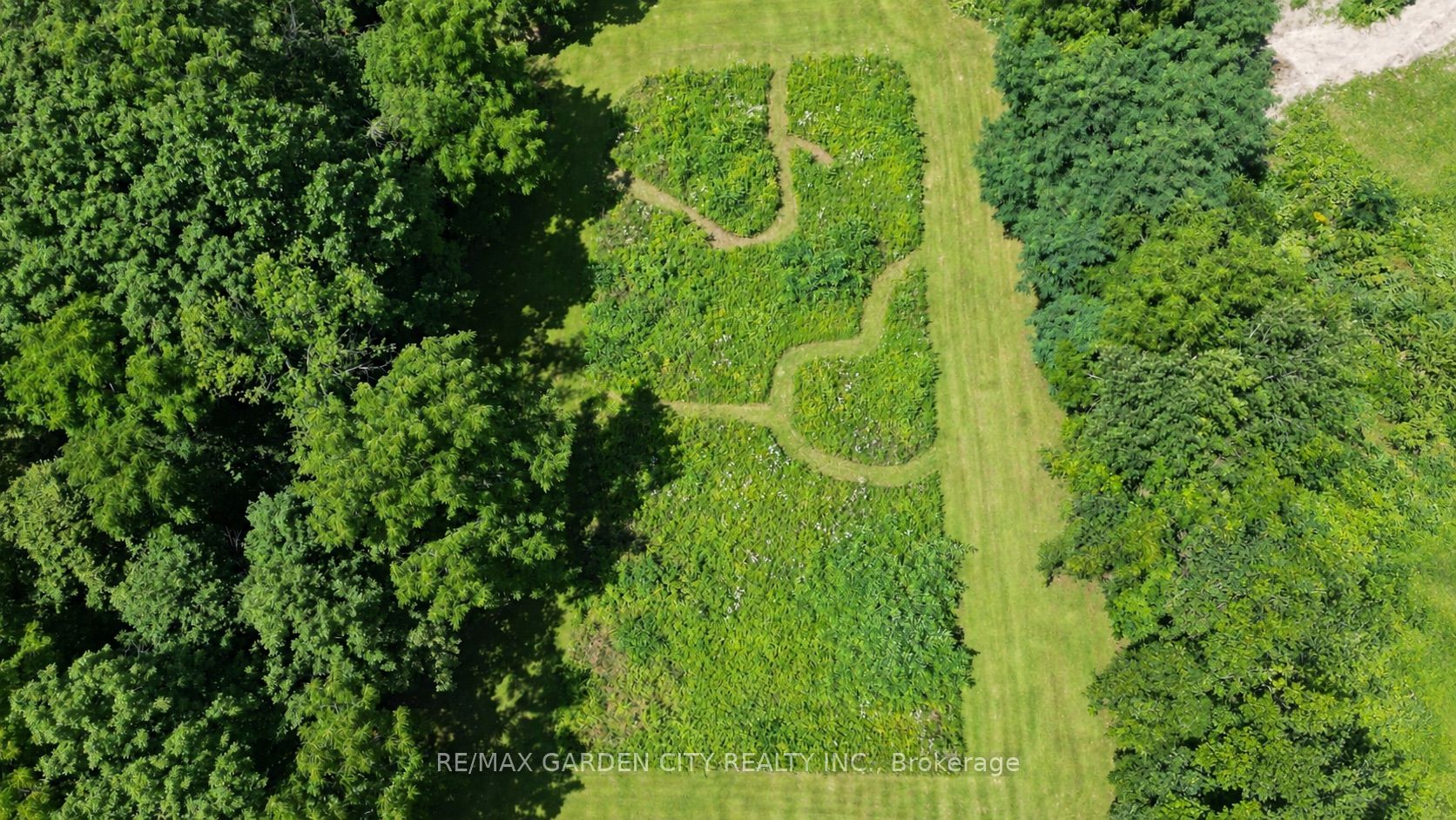 130 5th Con Road E Property Photo 4
