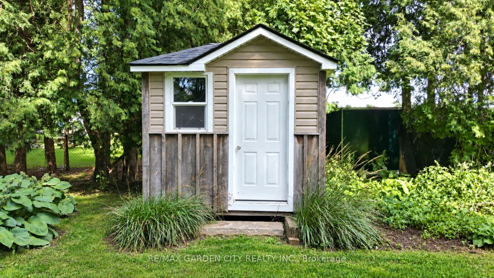 130 5th Con Road E Property Photo 7