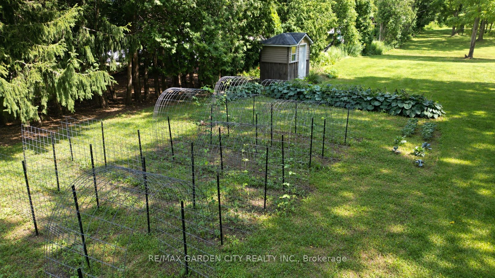 130 5th Con Road E Property Photo 8