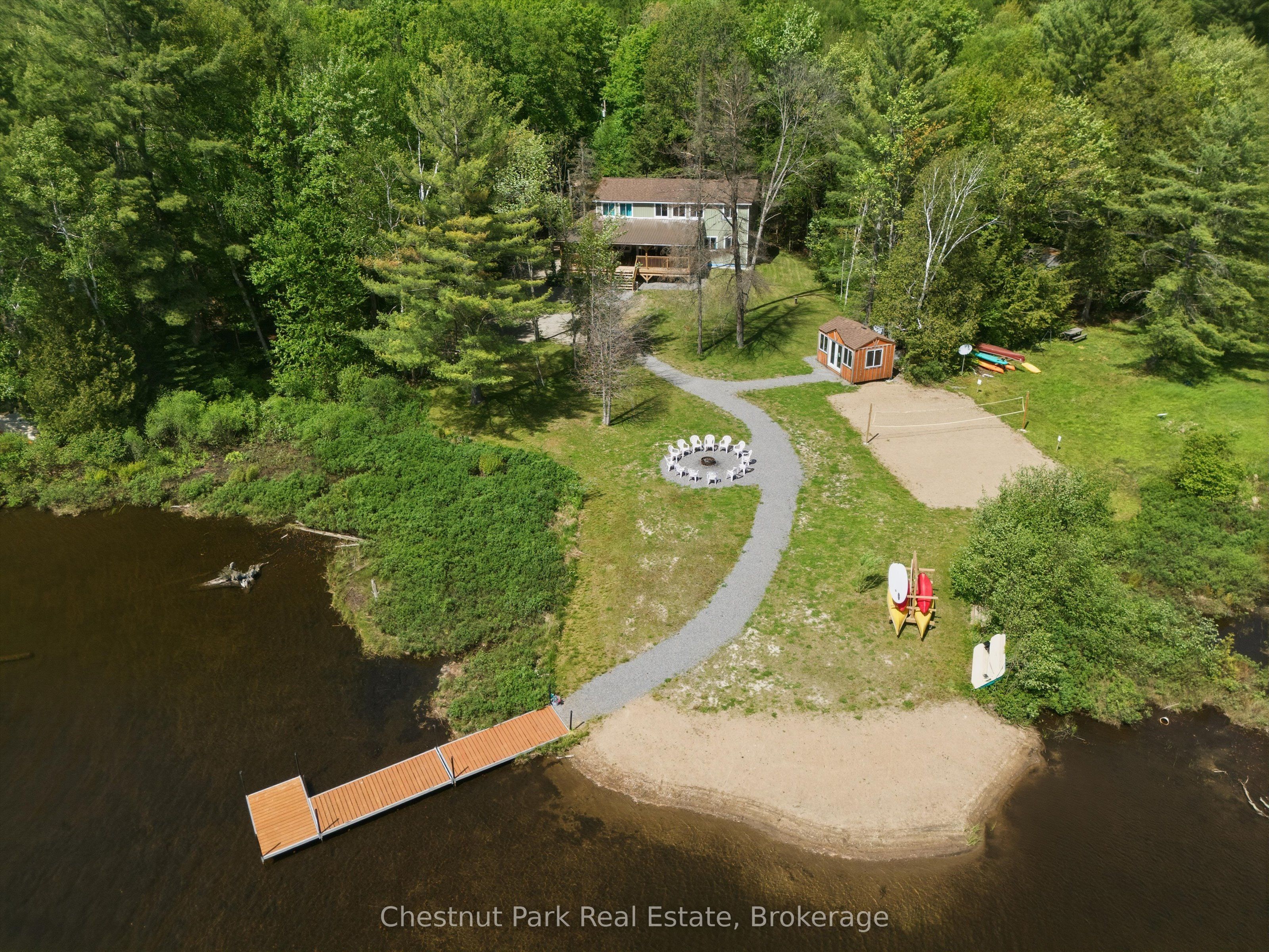 1013 Goodlife Lane Property Photo 1