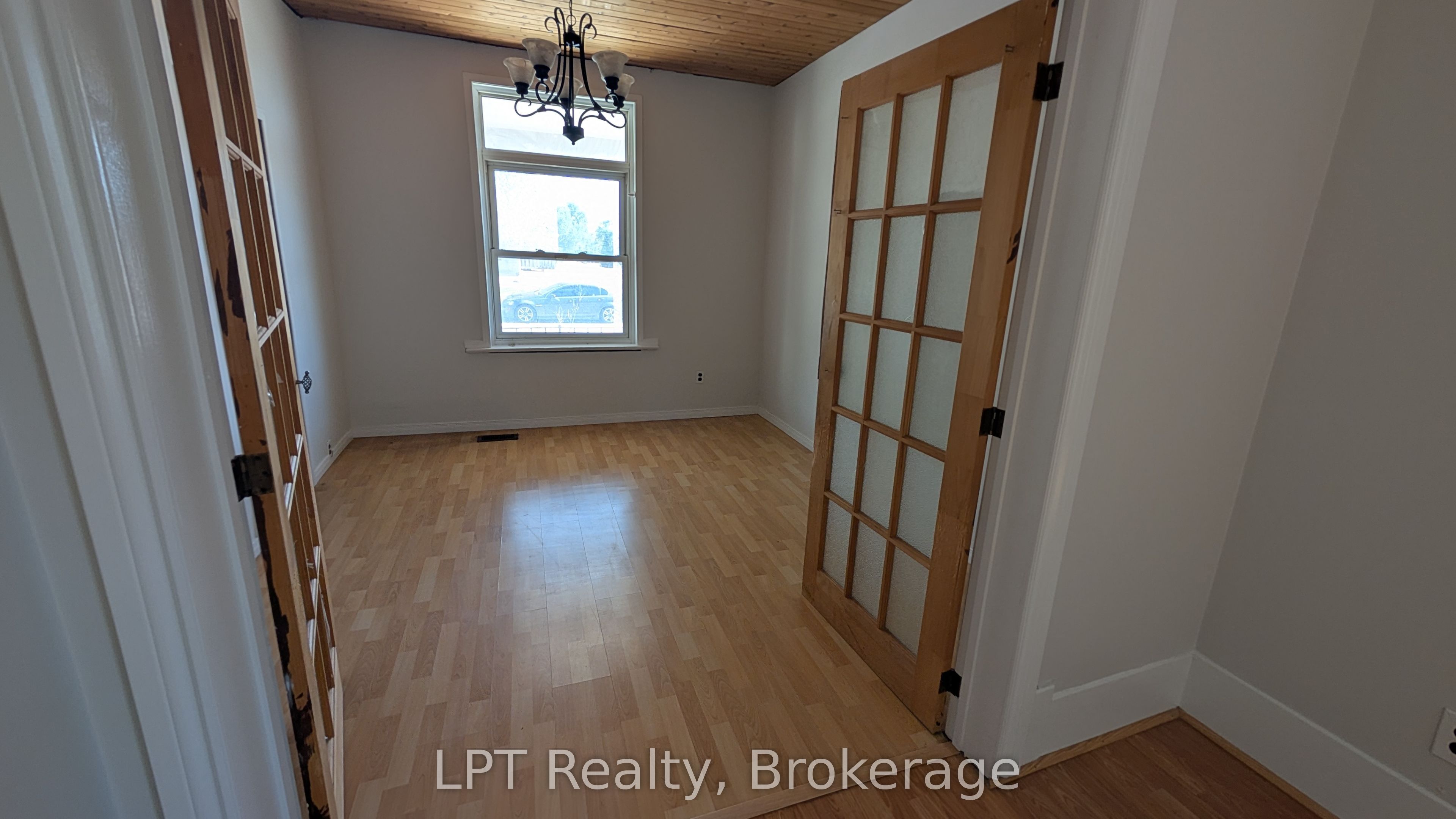 265 Bethune Street Property Photo 10