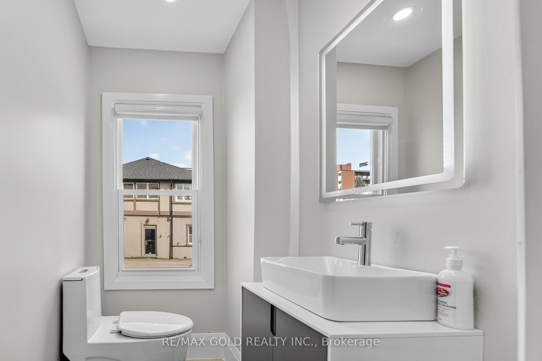 3 Wardrope Avenue Property Photo 23