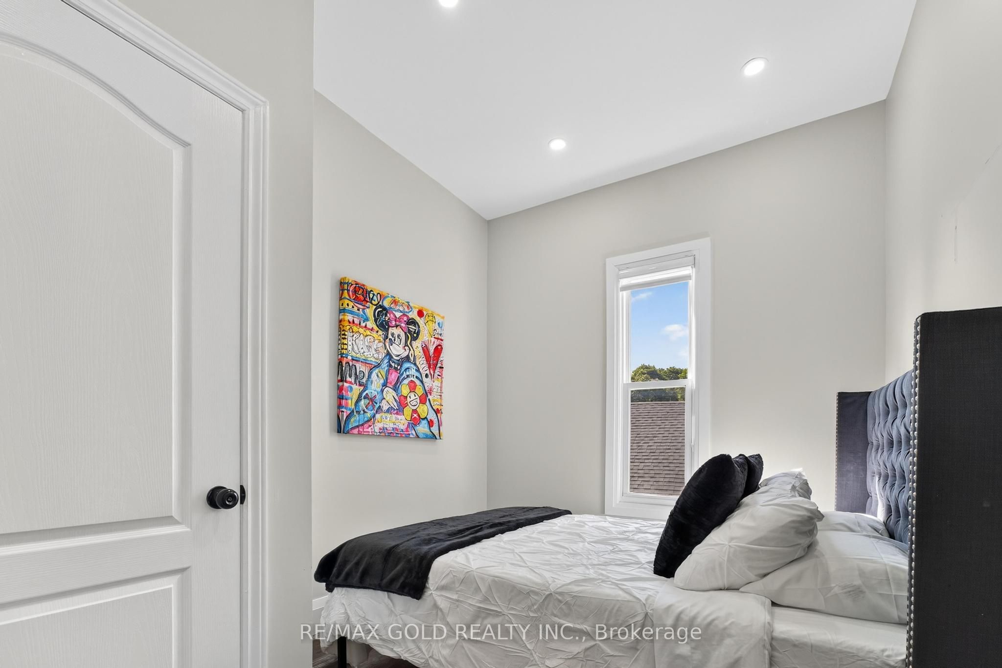 3 Wardrope Avenue Property Photo 34
