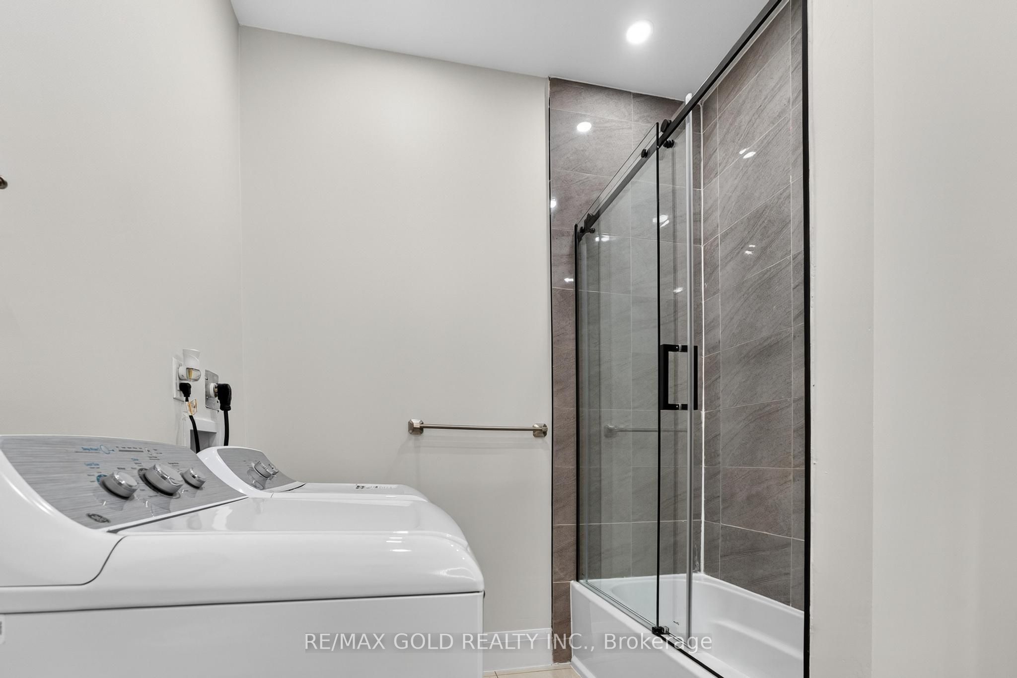 3 Wardrope Avenue Property Photo 35