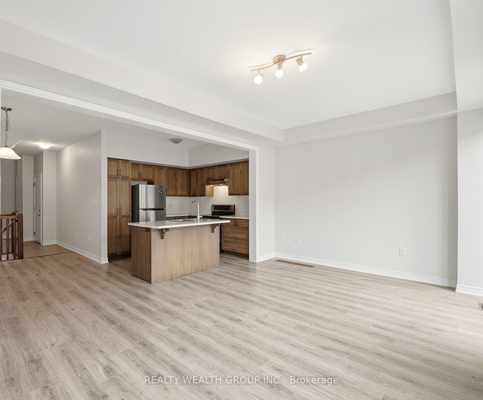1890 Rymal Road E 177 Property Photo 2