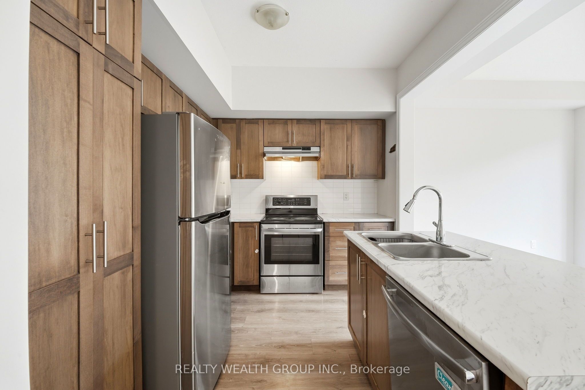 1890 Rymal Road E 177 Property Photo 7