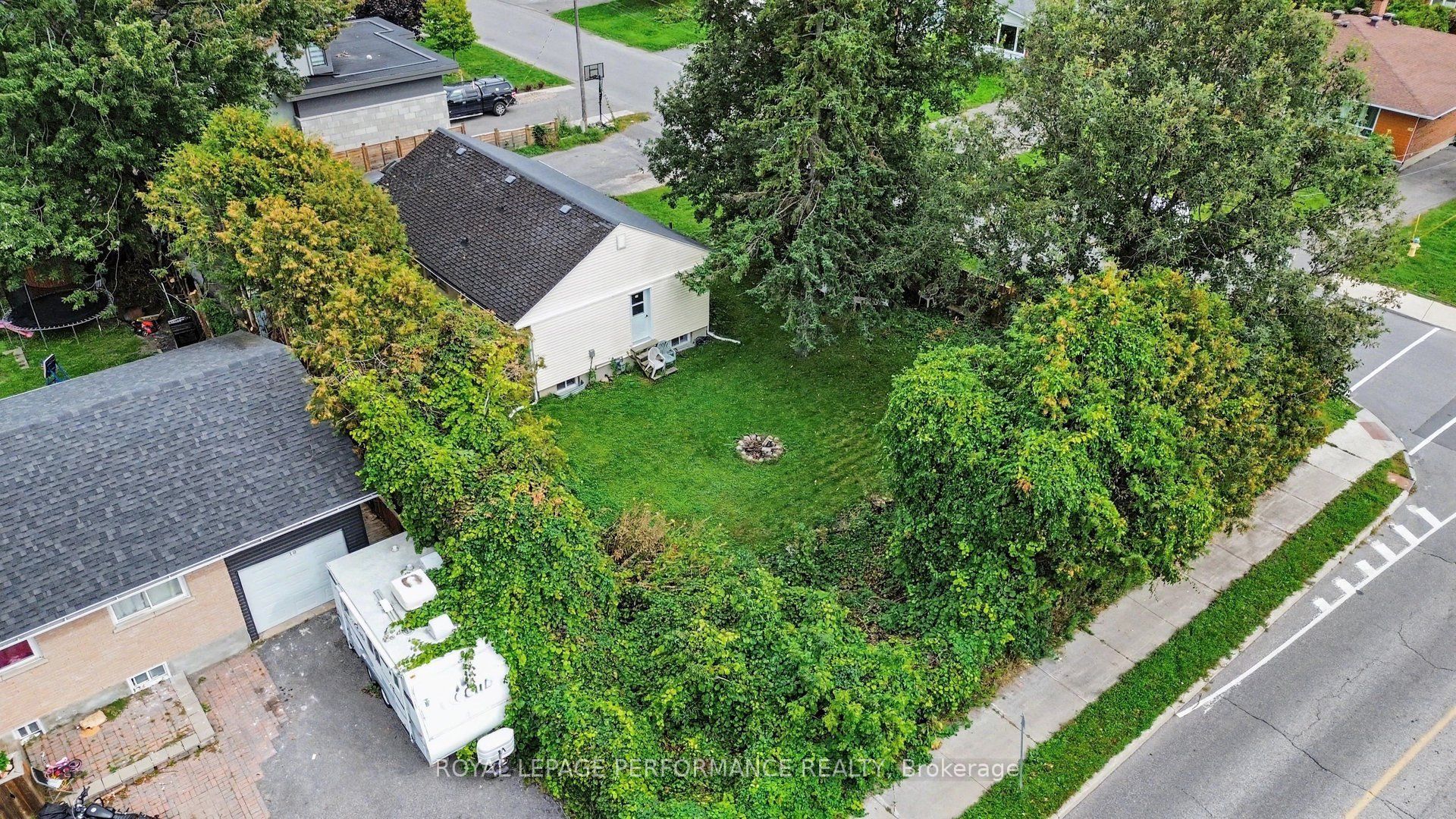 119 Fieldrow Street Property Photo 6