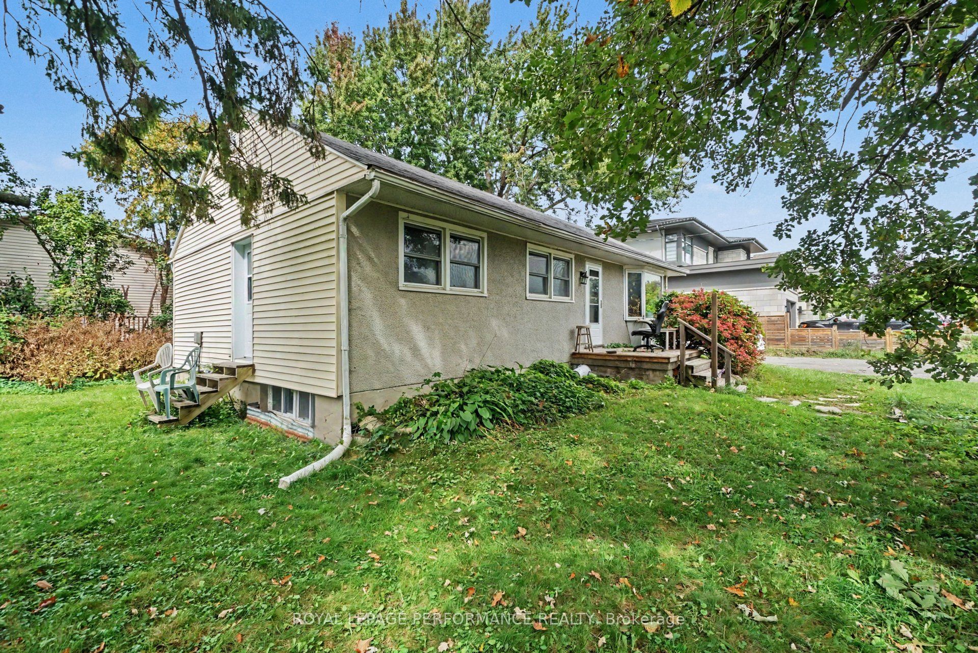 119 Fieldrow Street Property Photo 10
