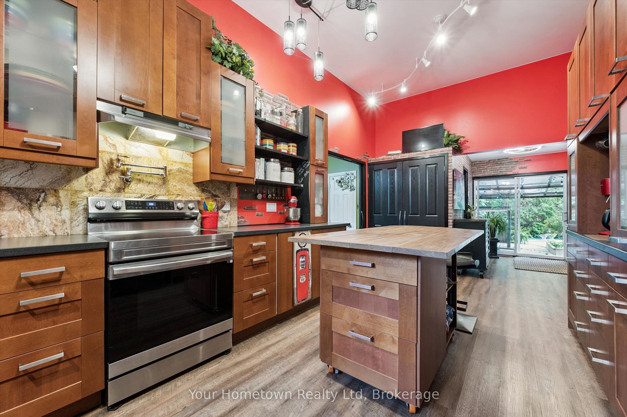 471 Garafraxa Street E Property Photo 16
