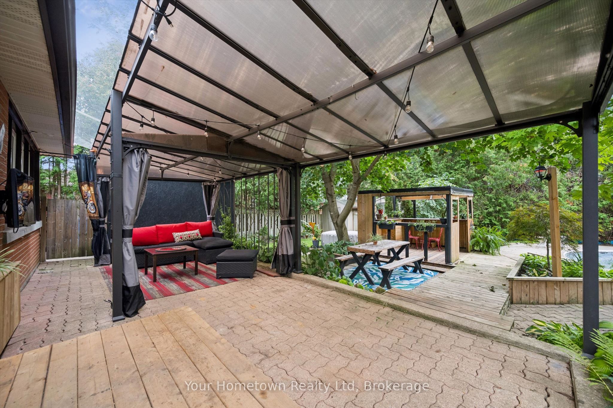 471 Garafraxa Street E Property Photo 32