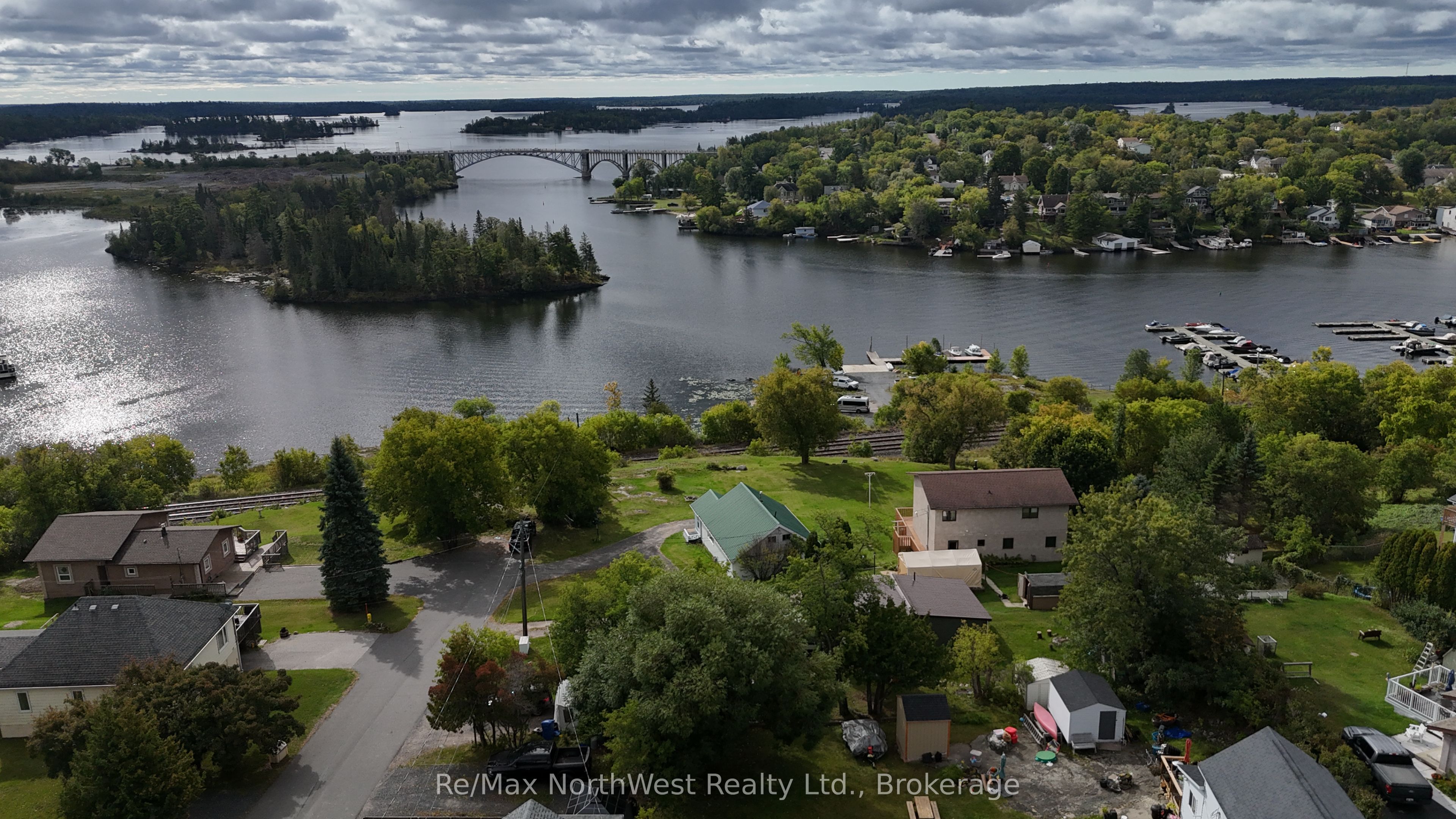 119 Lyndale Avenue Property Photo 1