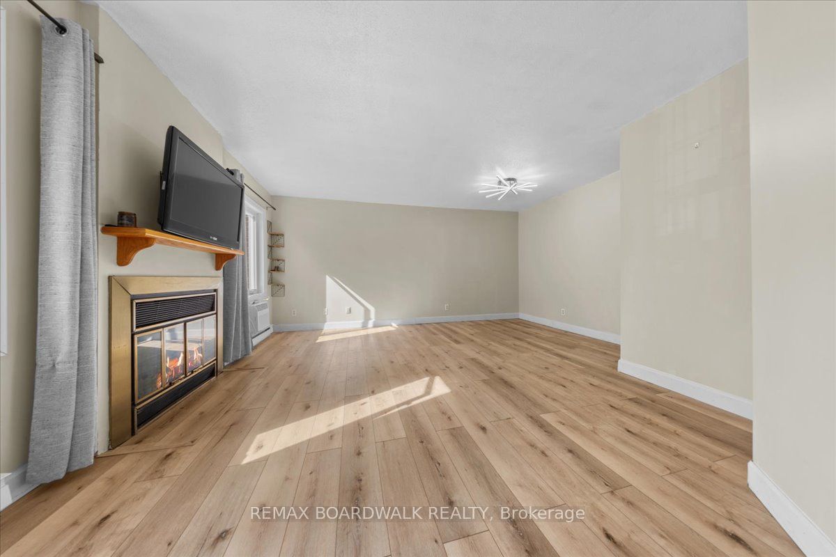 7 Timberview Way 6 Property Photo 4