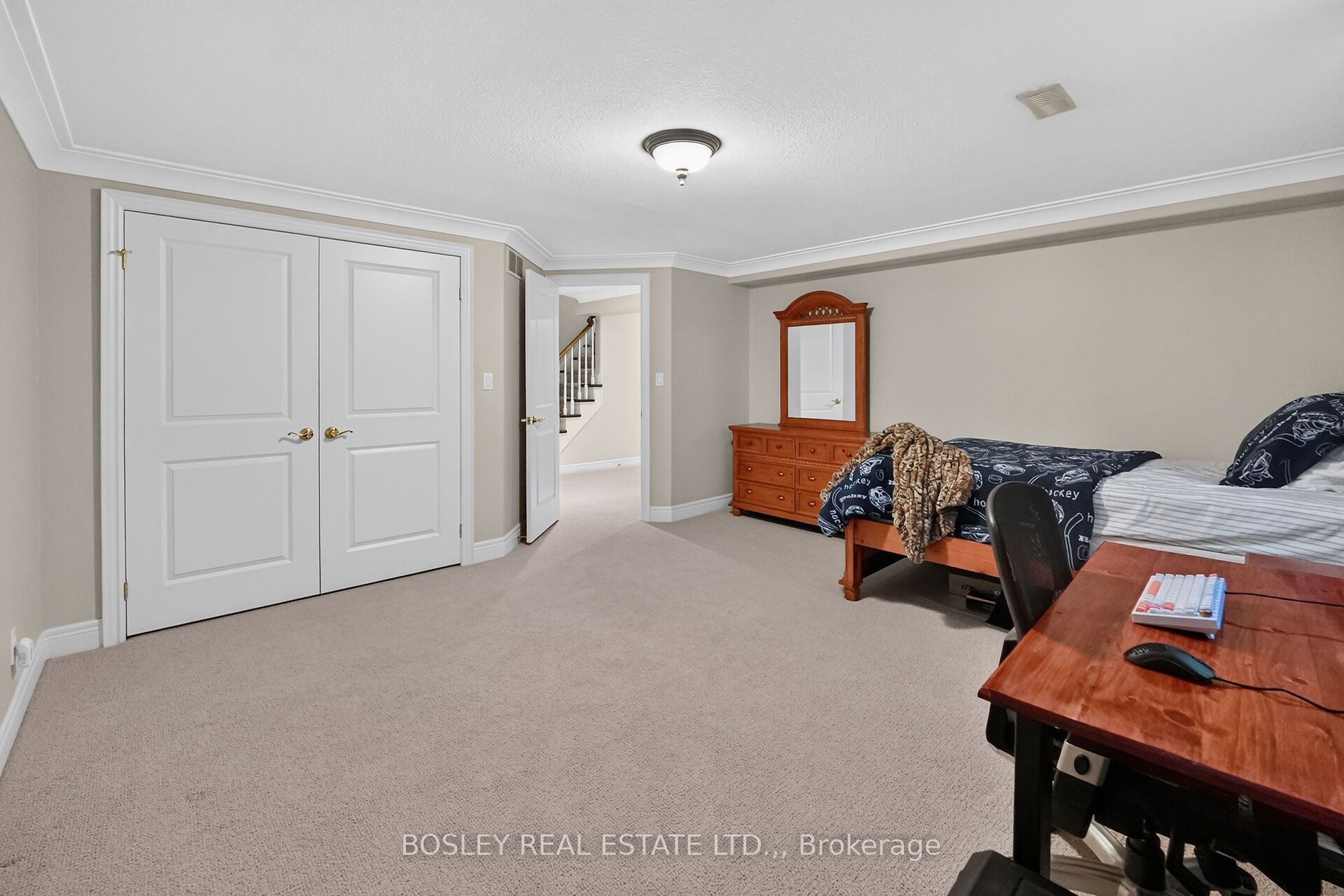 33 Bay Berry Lane Property Photo 26