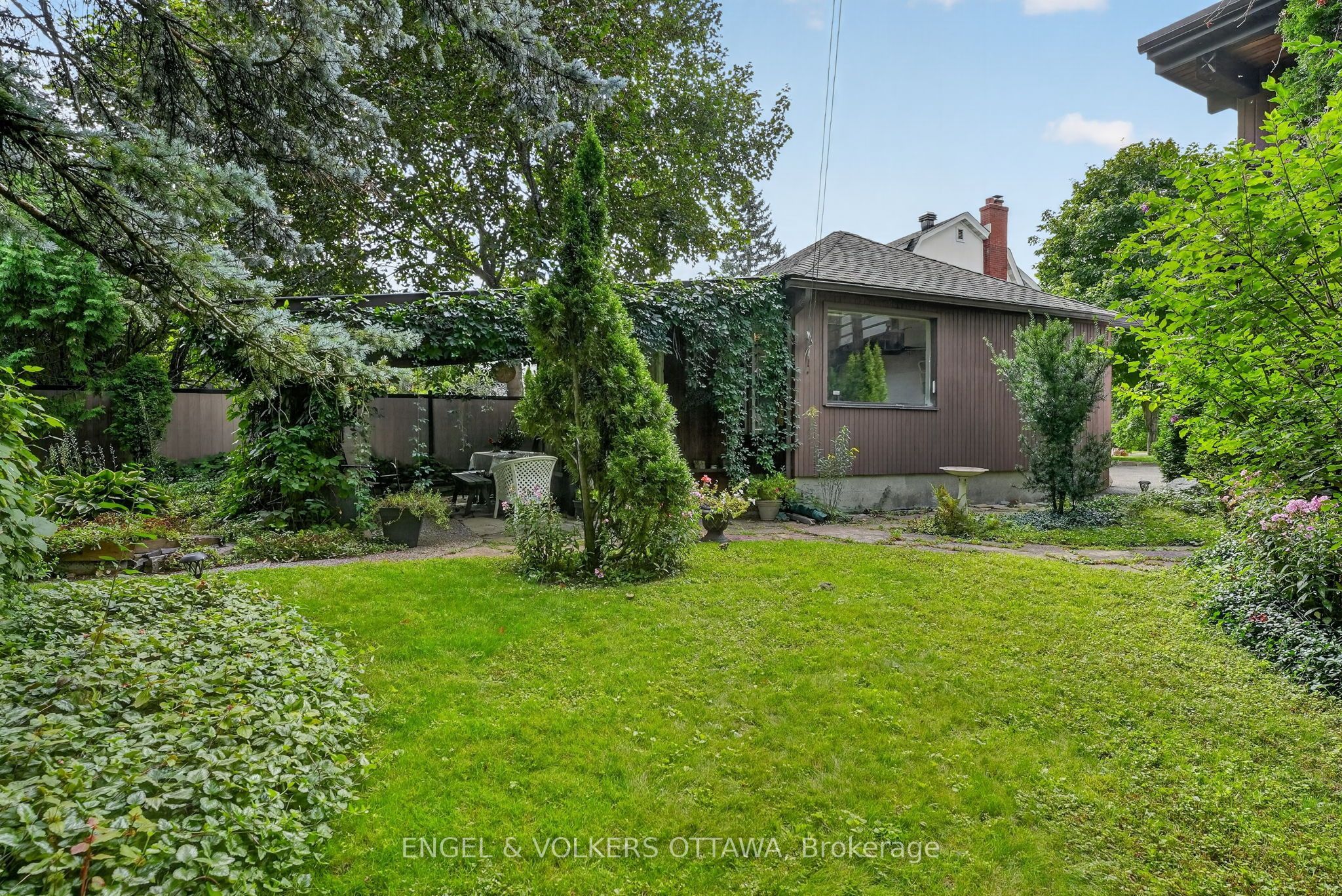 2101 Alta Vista Drive Property Photo 50