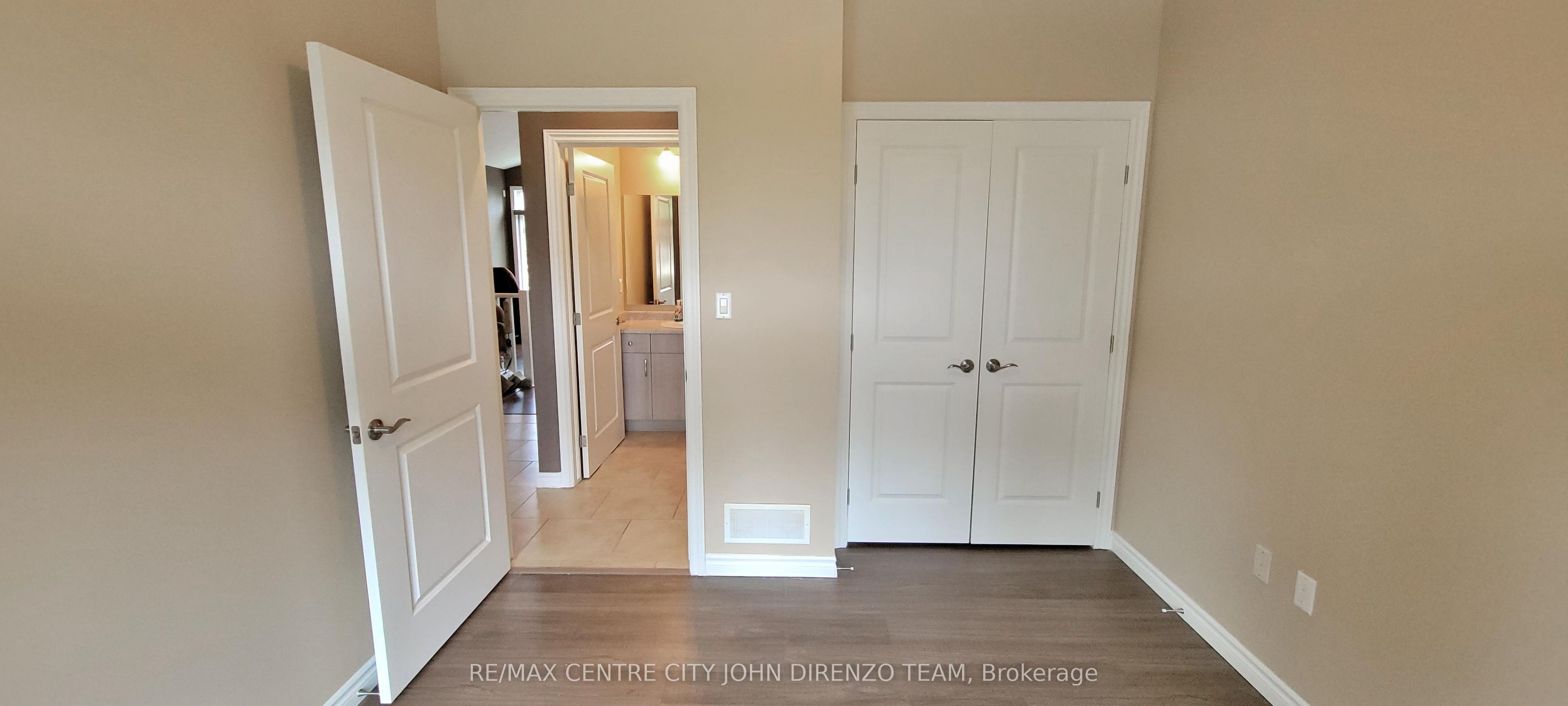 1 Vineden Drive 11 Property Photo 12