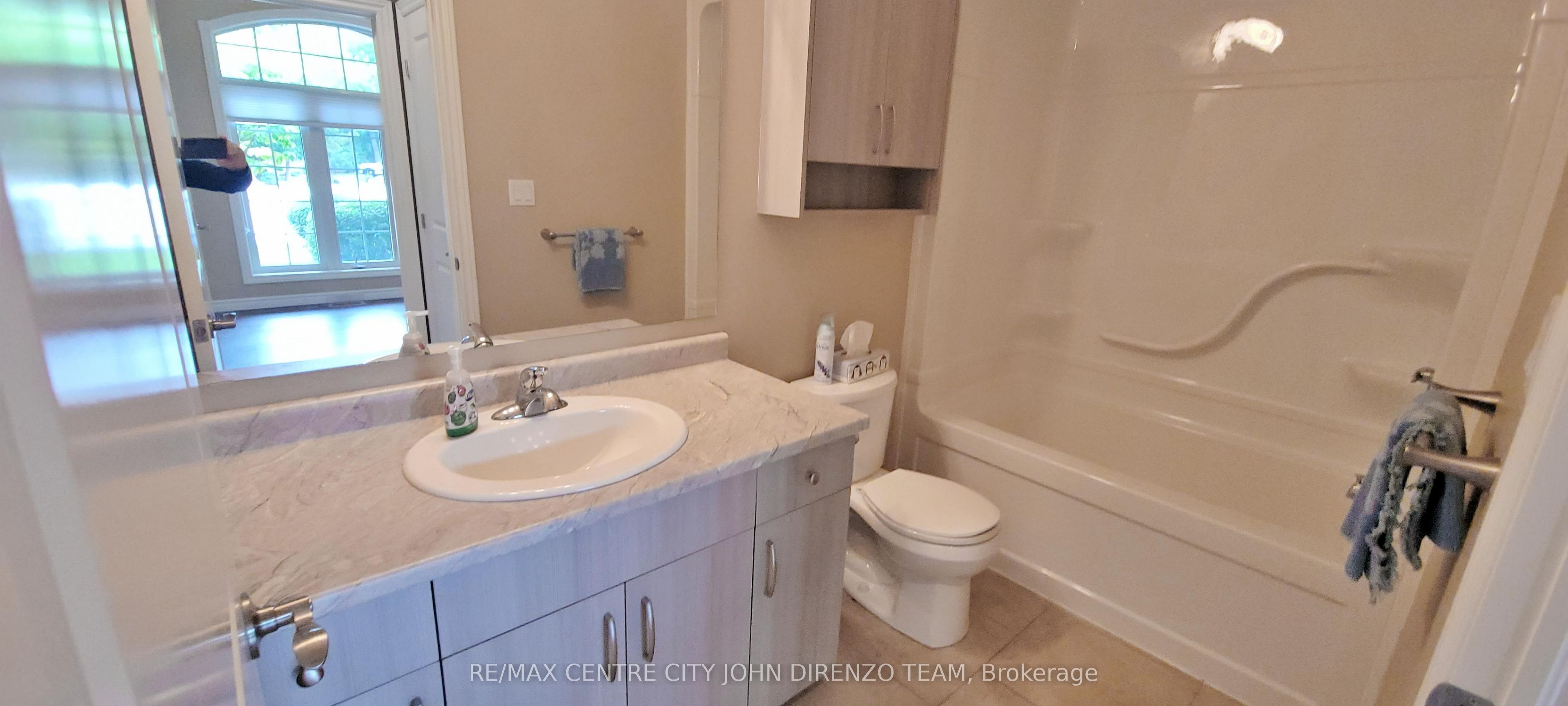 1 Vineden Drive 11 Property Photo 14