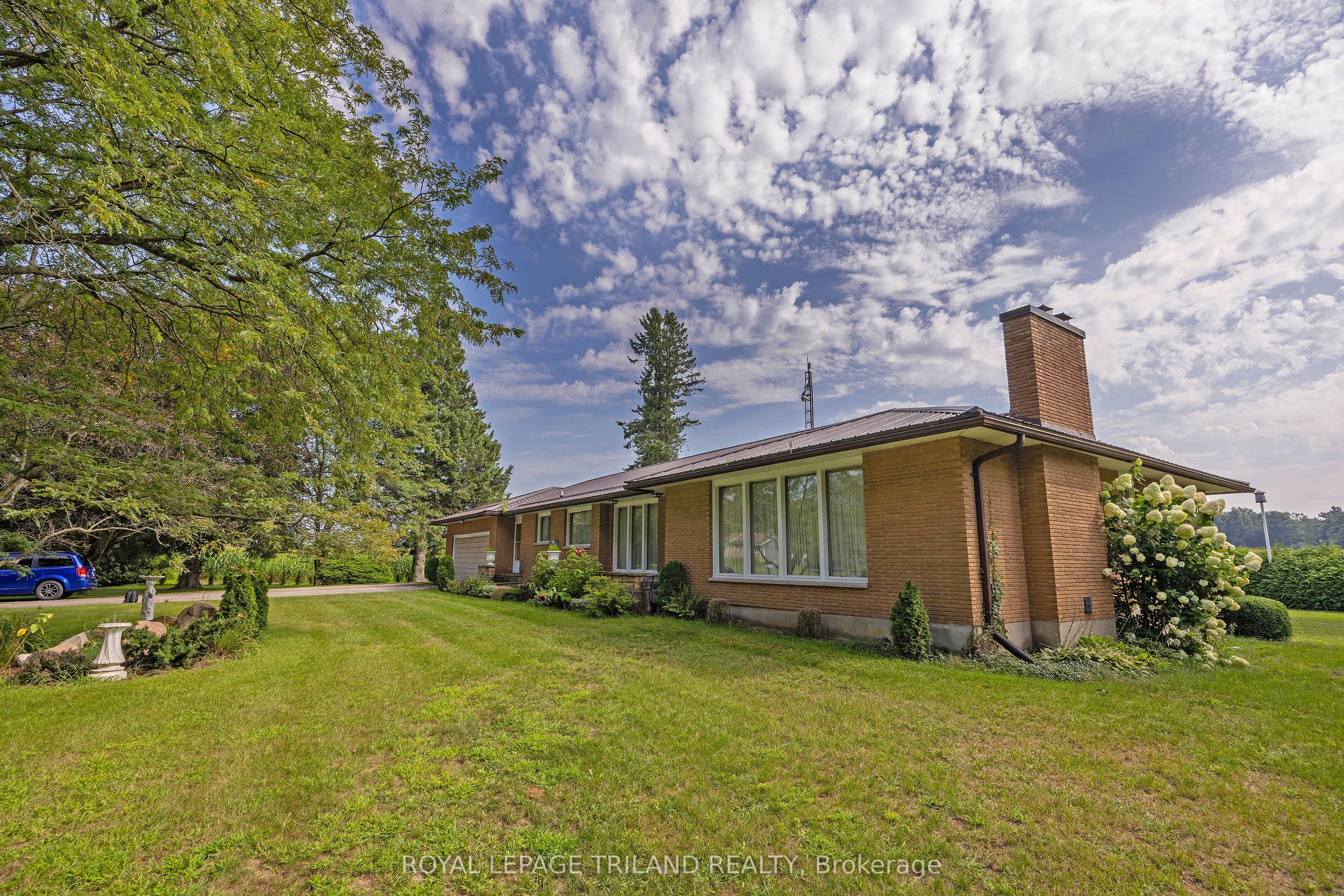 55267 Light Line Property Photo 3