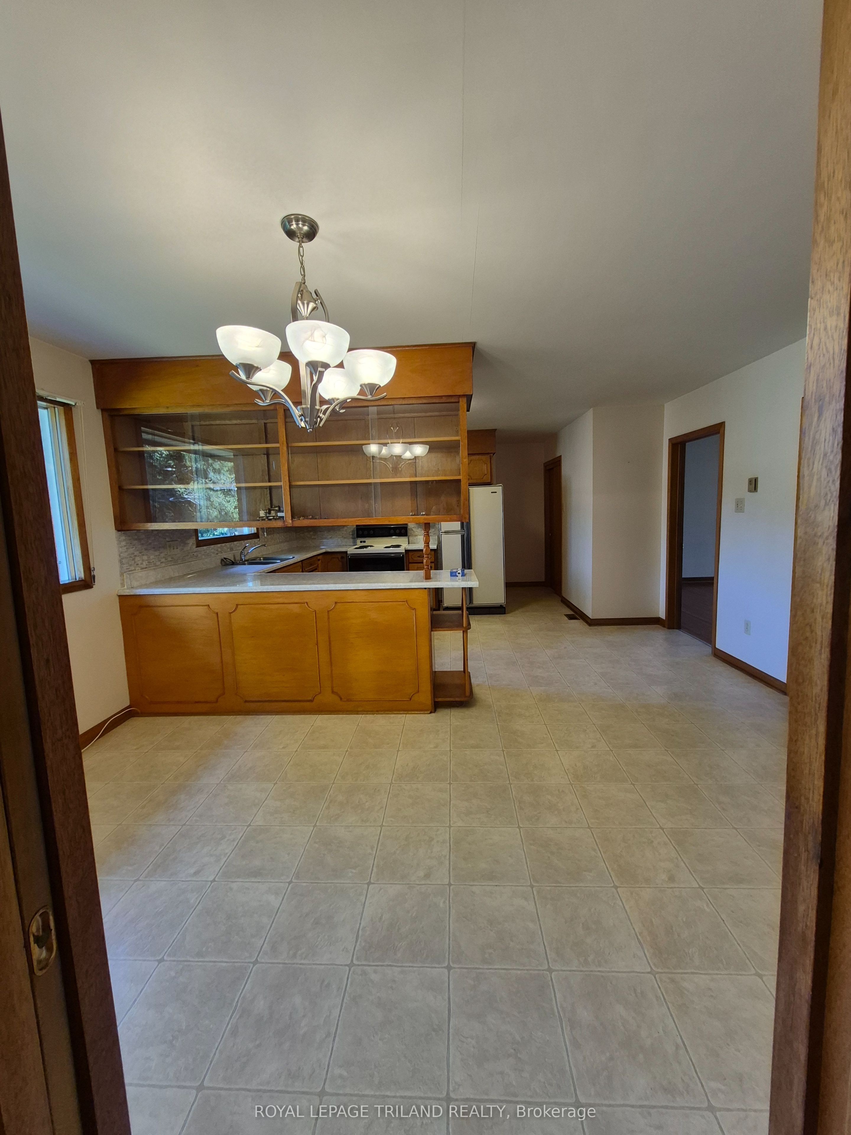 55267 Light Line Property Photo 12
