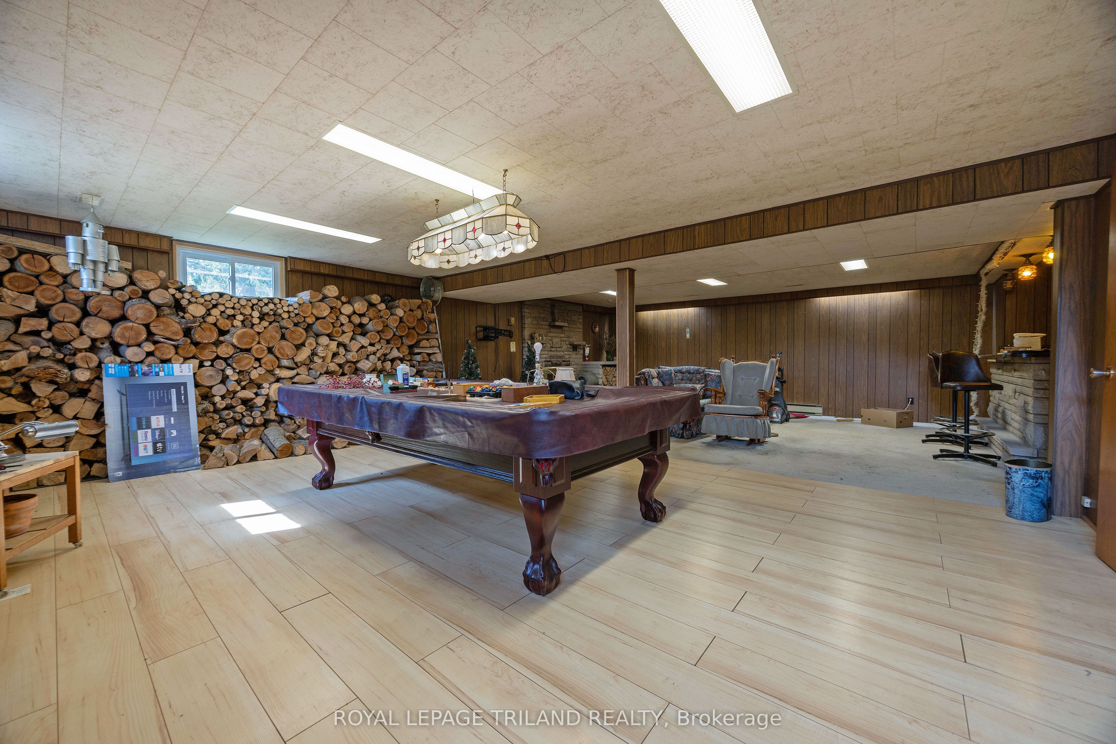 55267 Light Line Property Photo 24