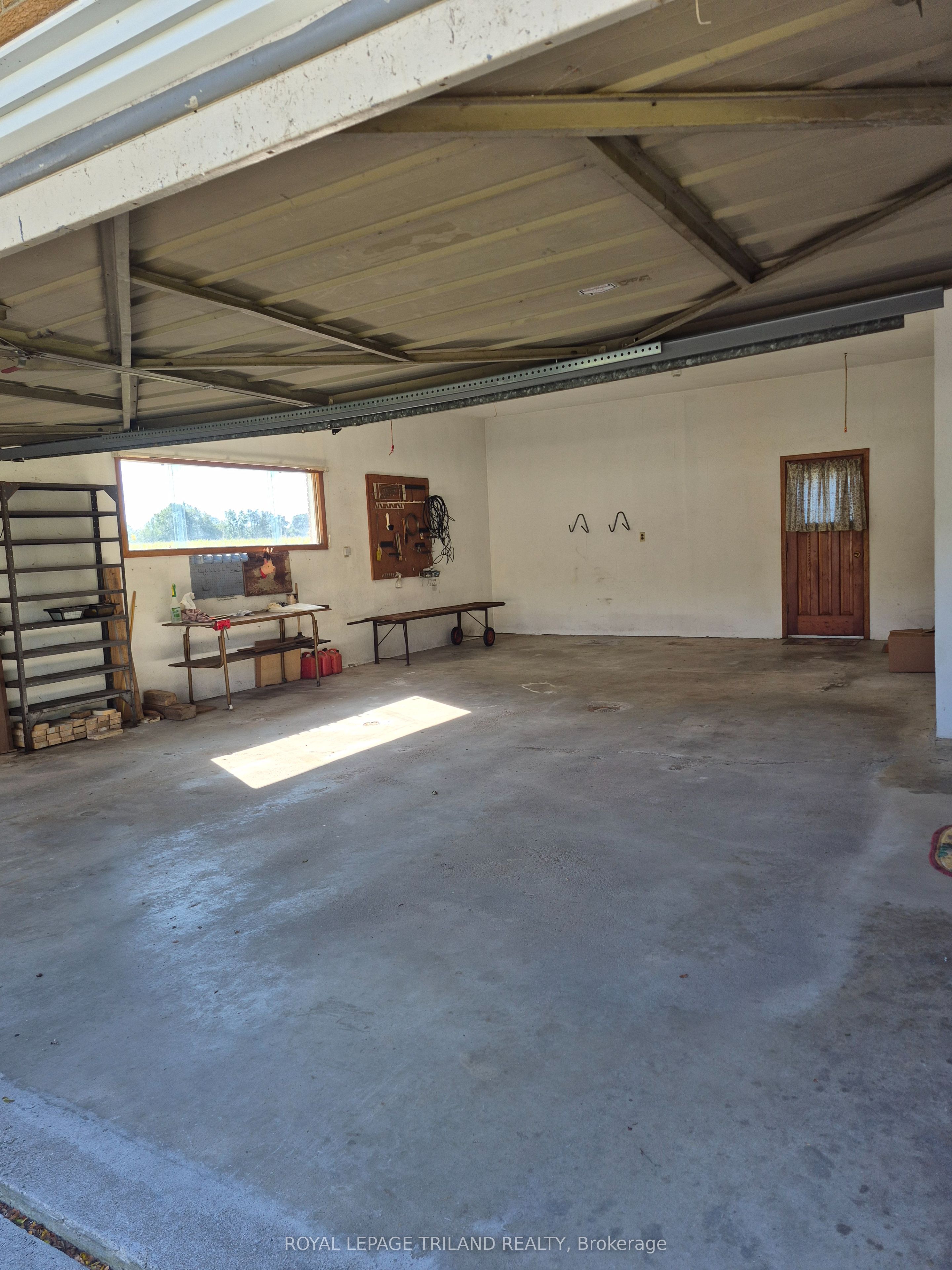 55267 Light Line Property Photo 30