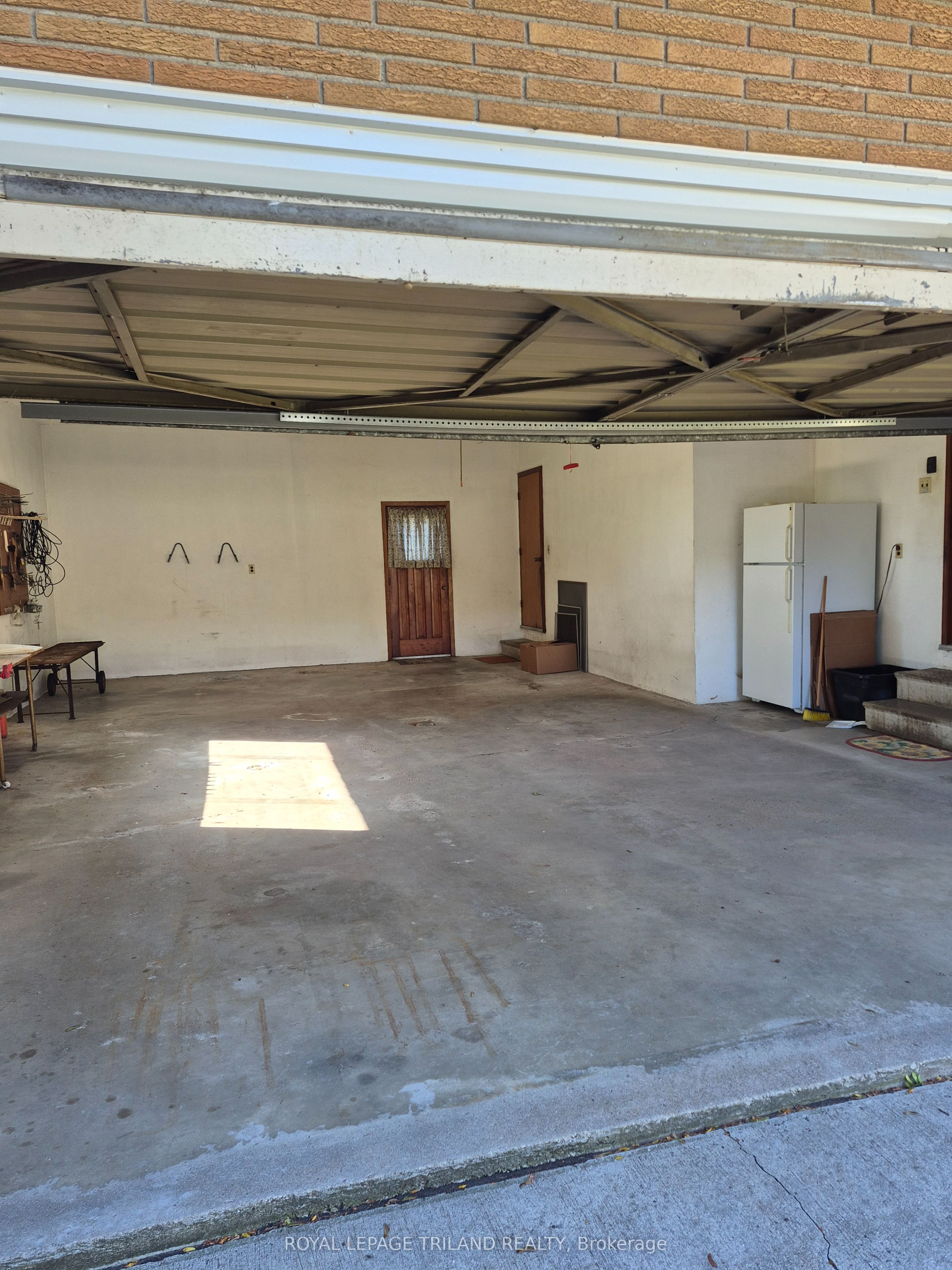 55267 Light Line Property Photo 31