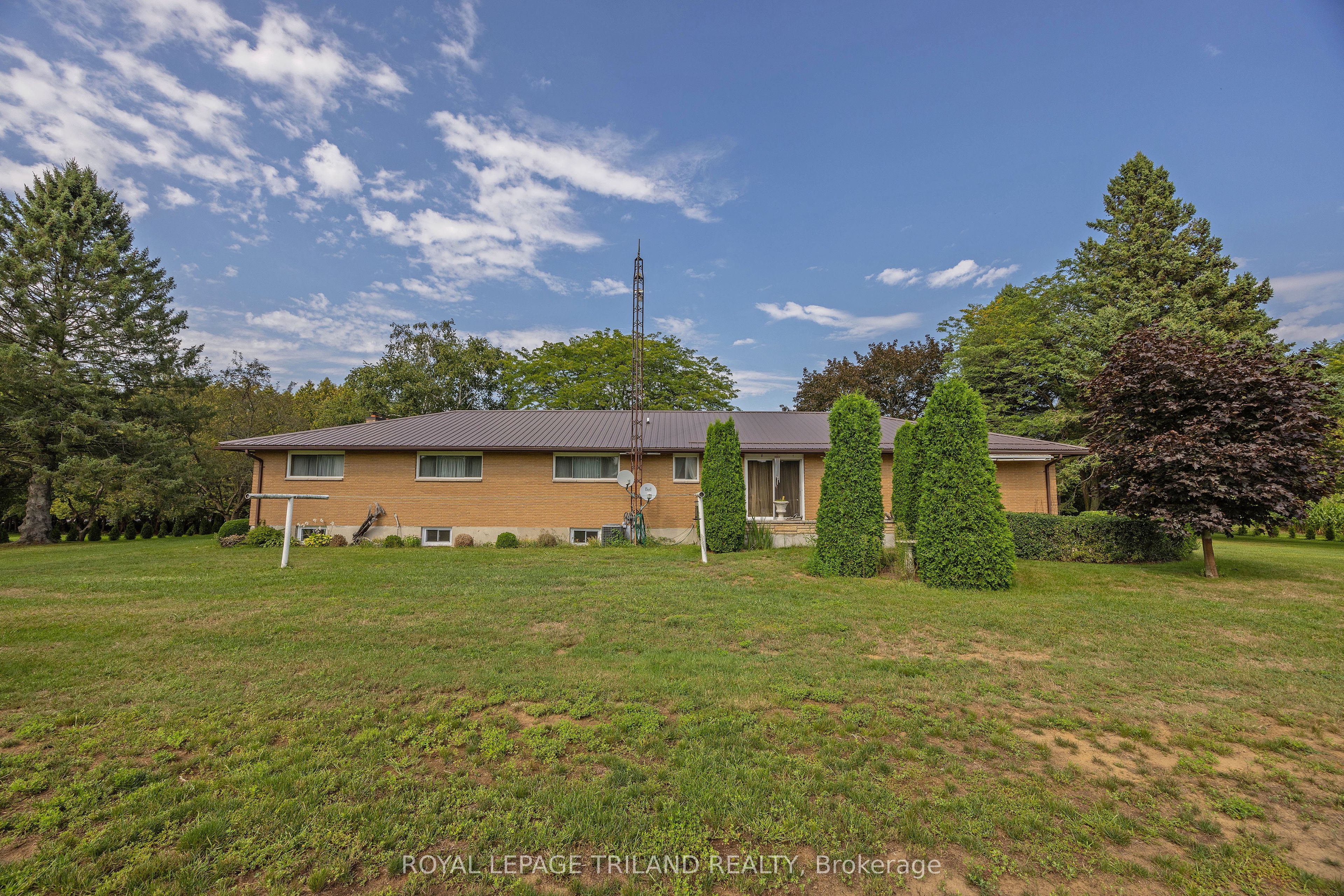 55267 Light Line Property Photo 33