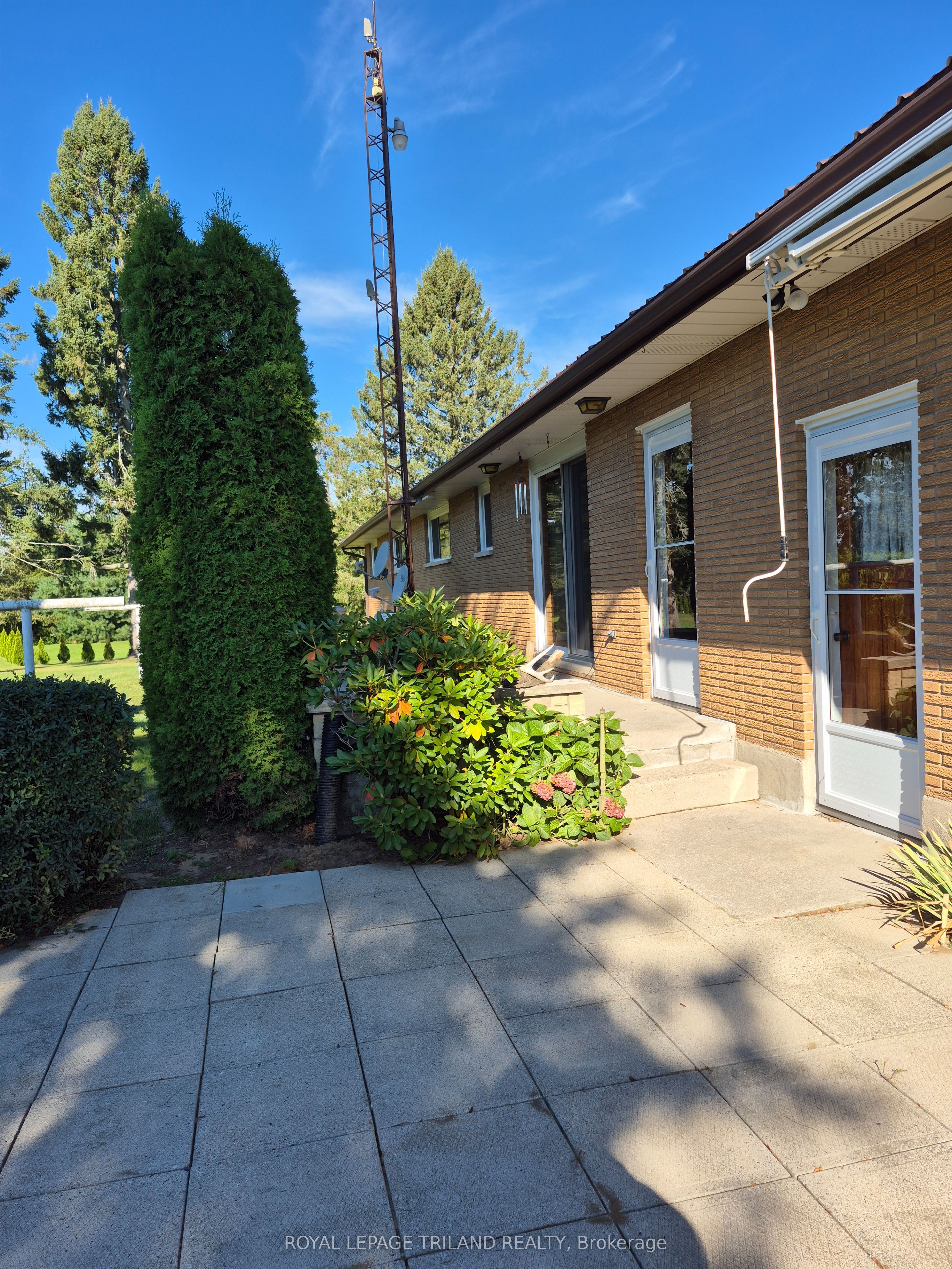 55267 Light Line Property Photo 37