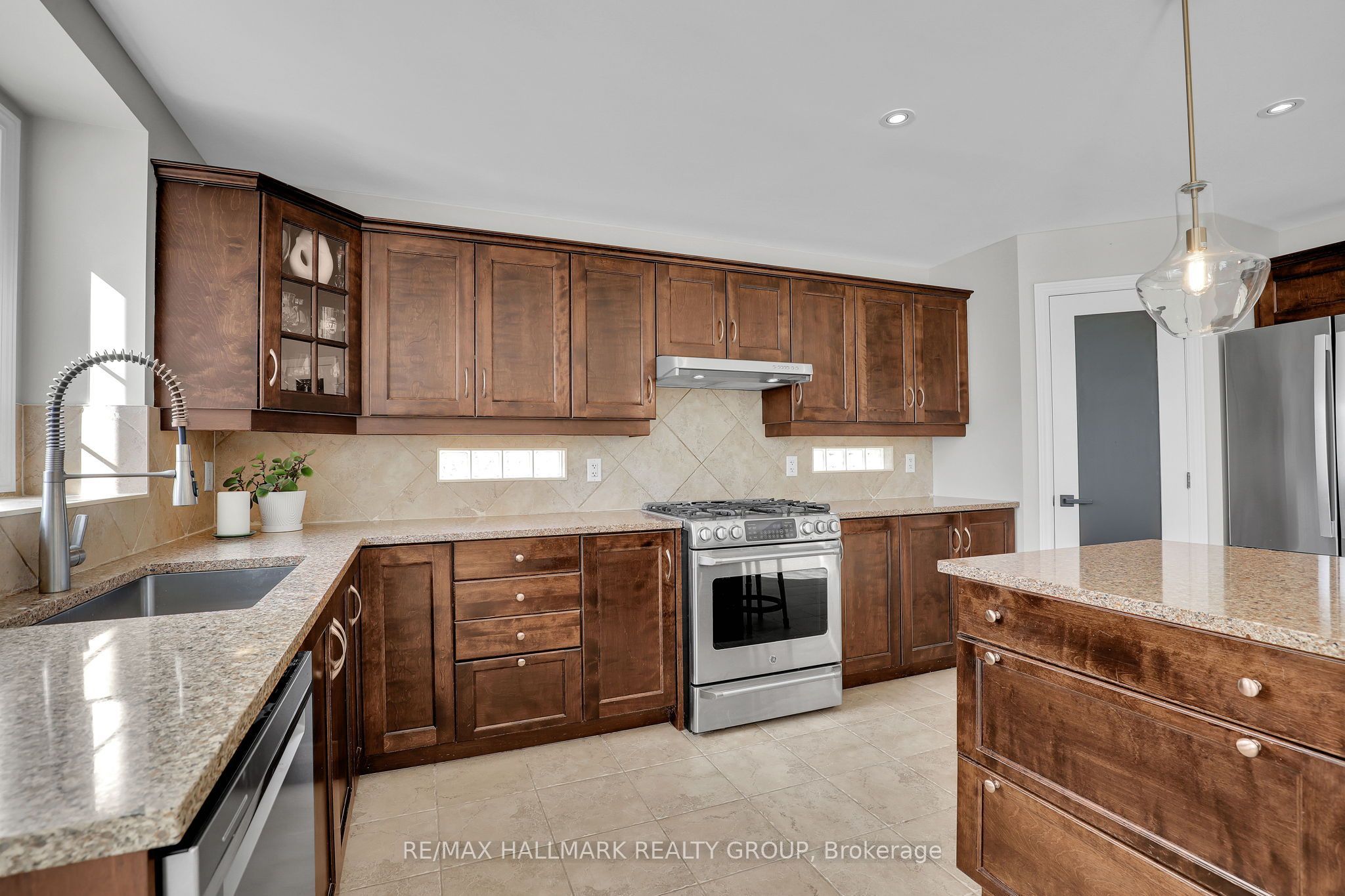 56 Golflinks Drive Property Photo 10