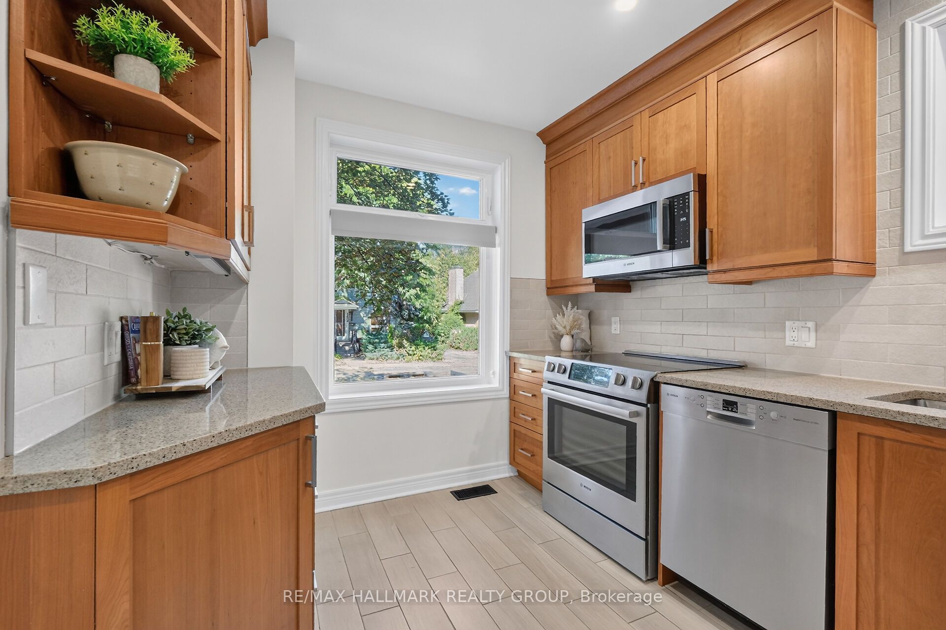 151 Crichton Street Property Photo 15